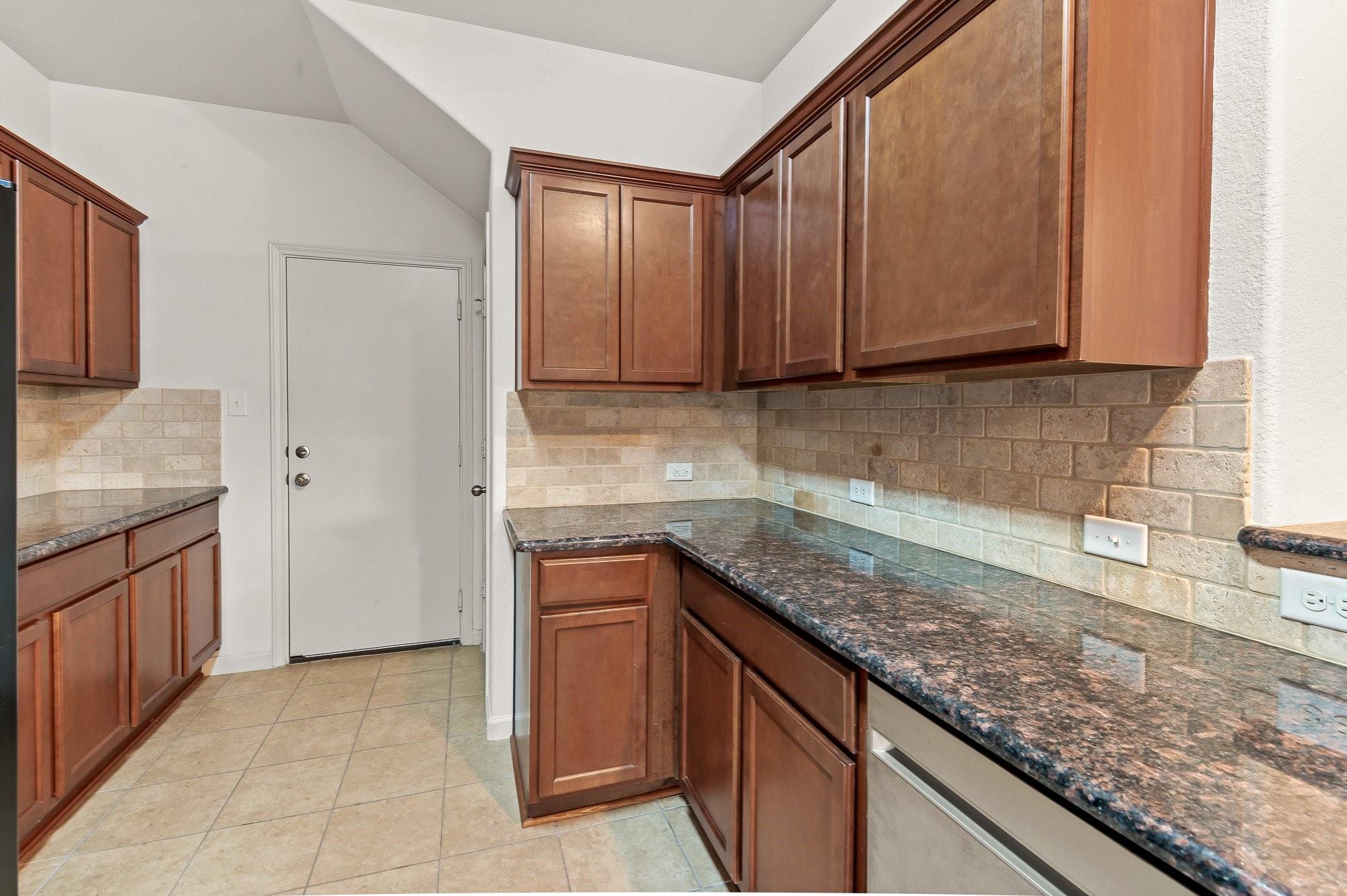 1620 Bryant Dr # 503, Round Rock, TX 78664