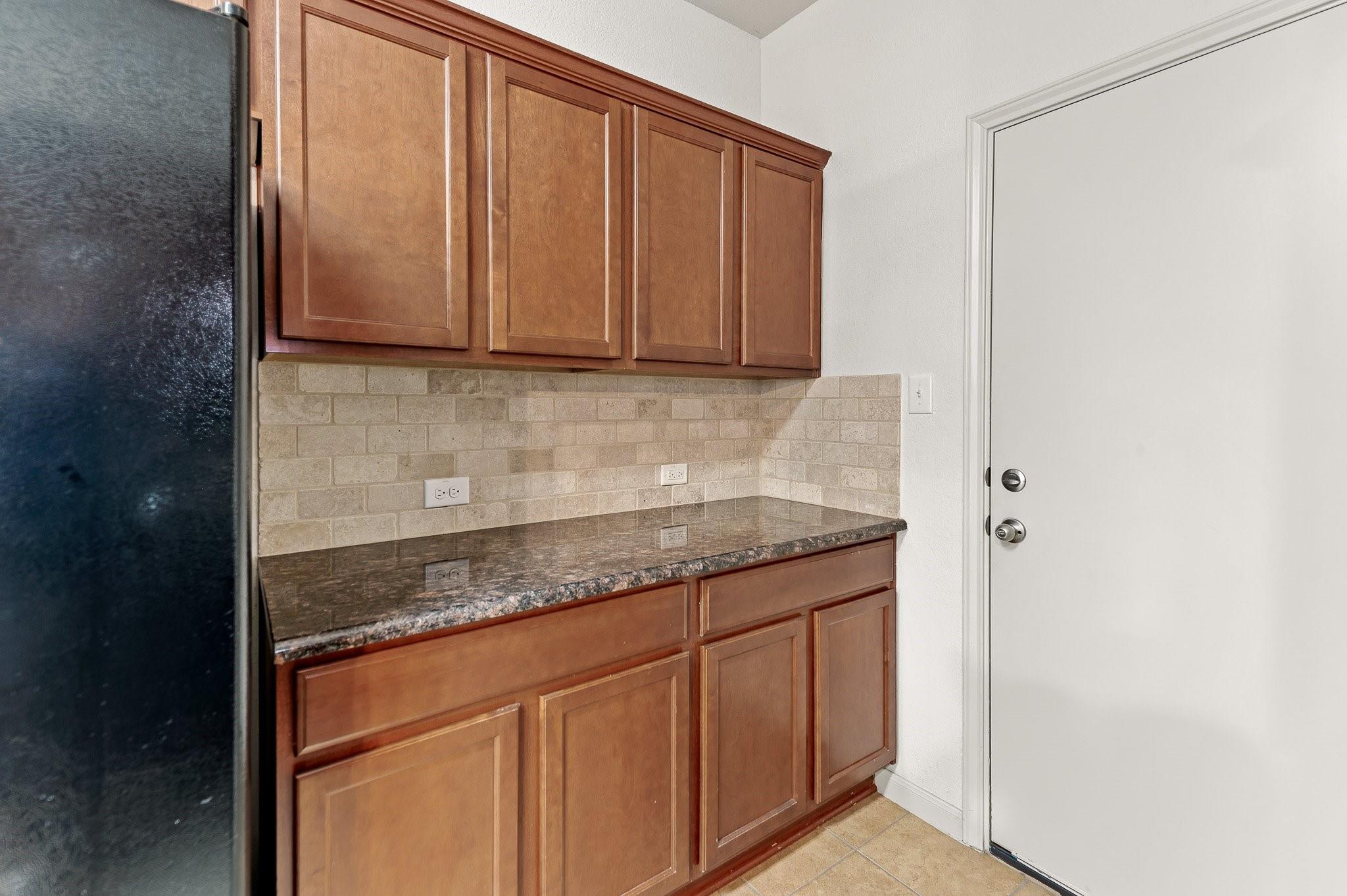 1620 Bryant Dr # 503, Round Rock, TX 78664