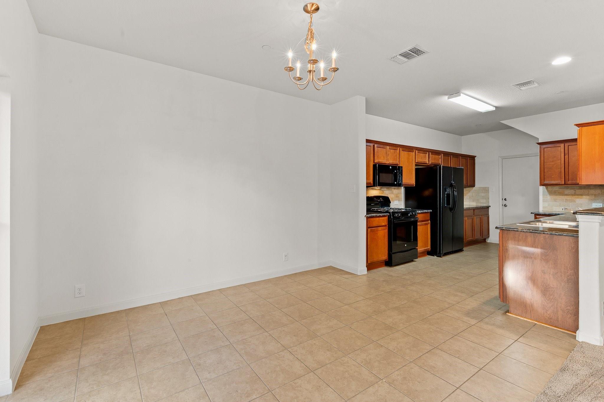 1620 Bryant Dr # 503, Round Rock, TX 78664