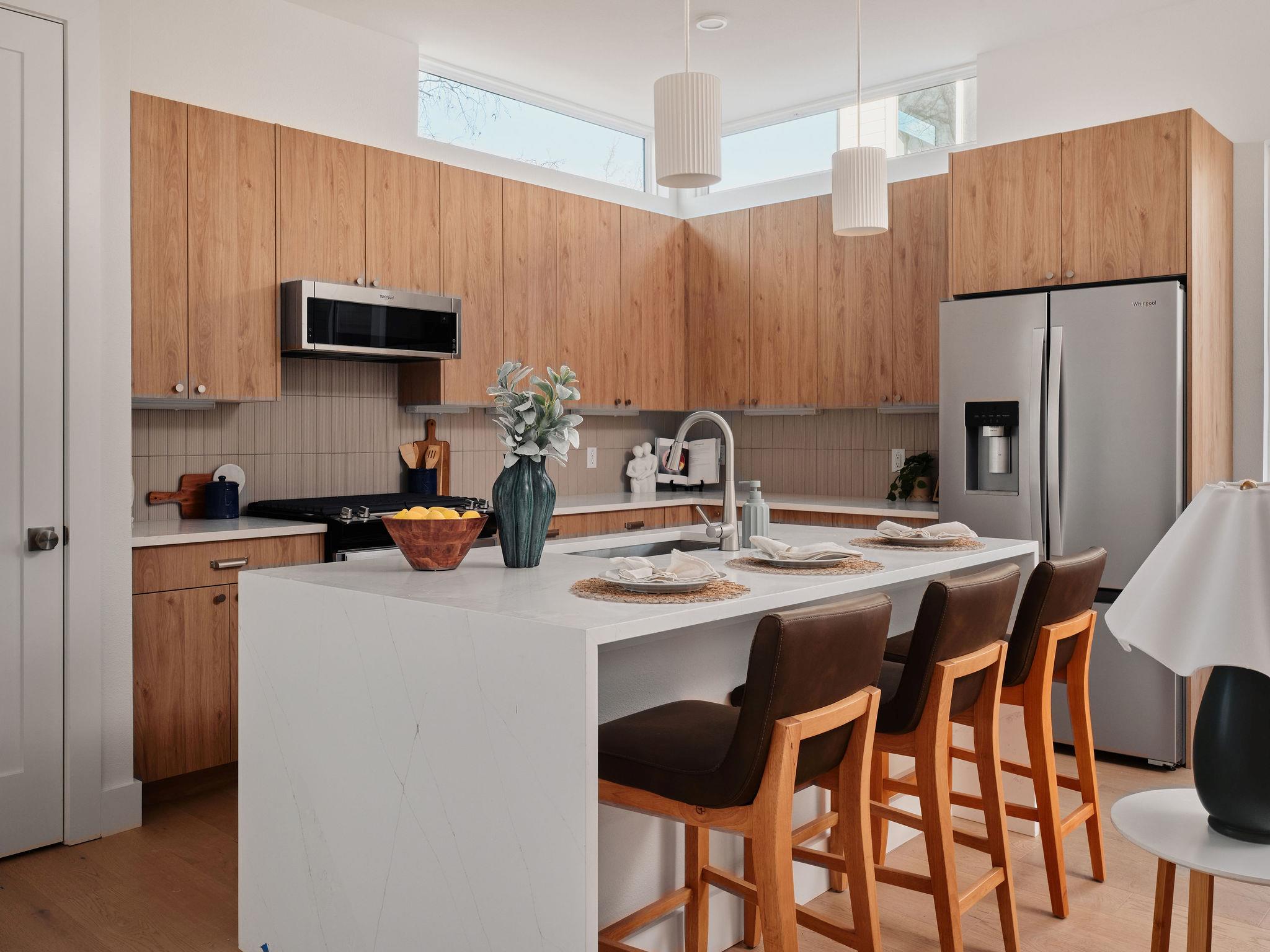 6407 Bradsher # B, Austin, TX 78745