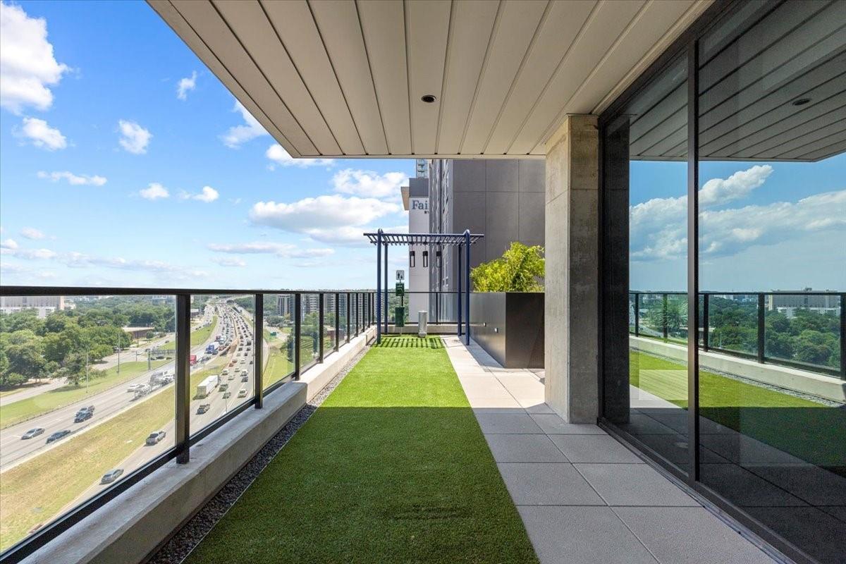 84 East Ave # 3806, Austin, TX 78701