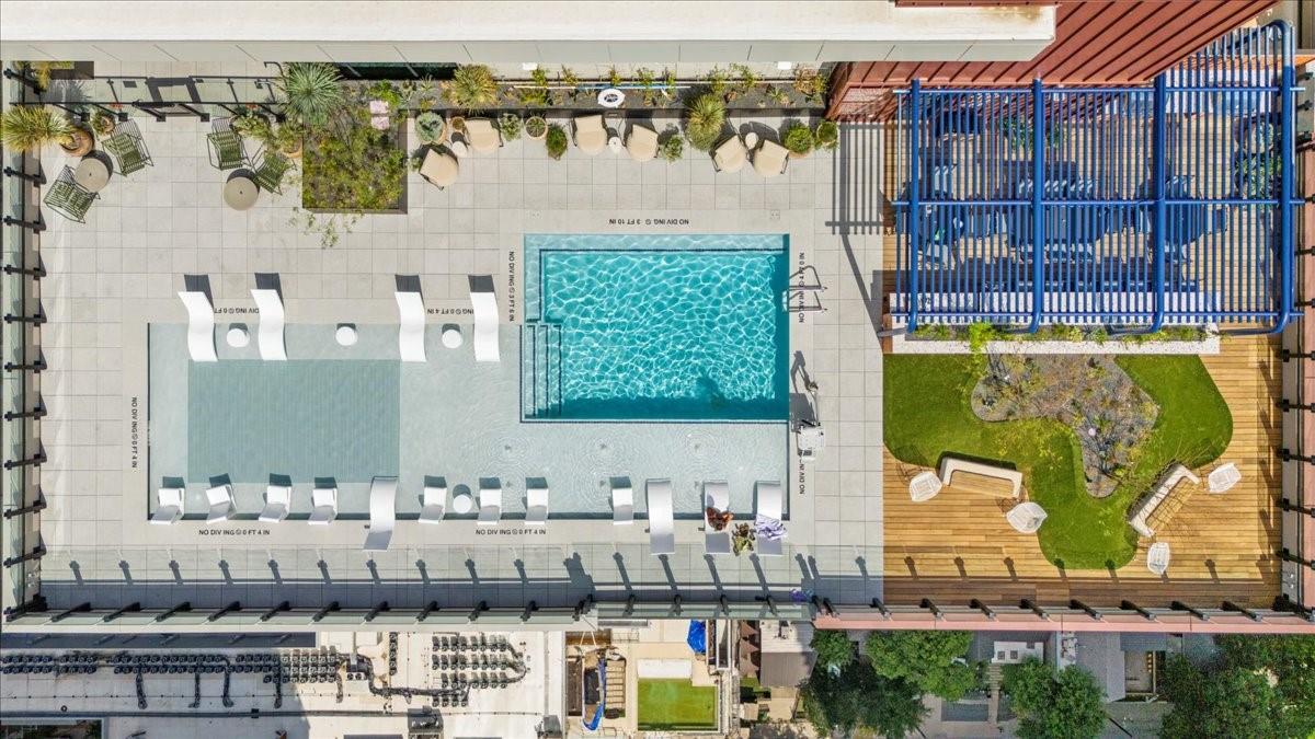 84 East Ave # 3806, Austin, TX 78701