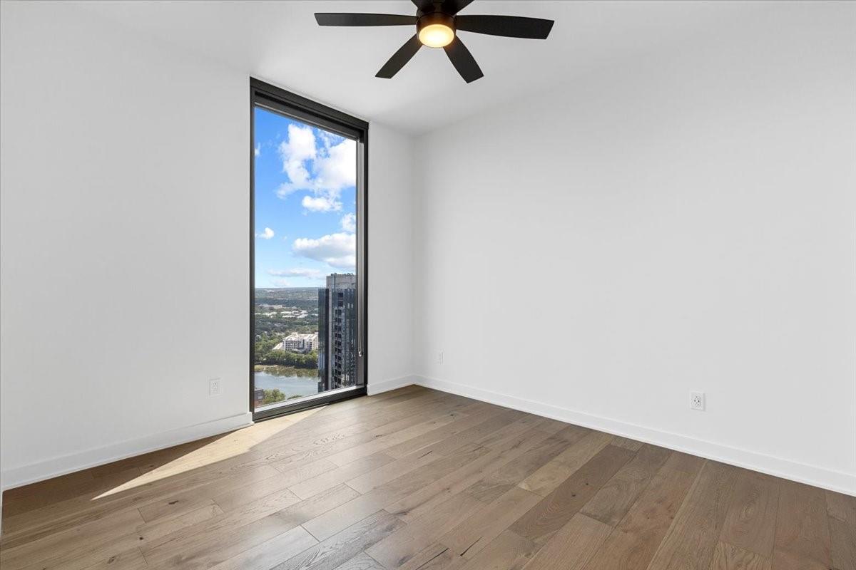 84 East Ave # 3806, Austin, TX 78701