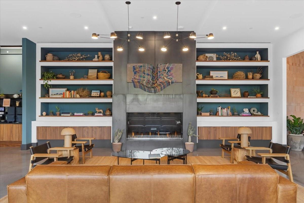 84 East Ave # 3806, Austin, TX 78701