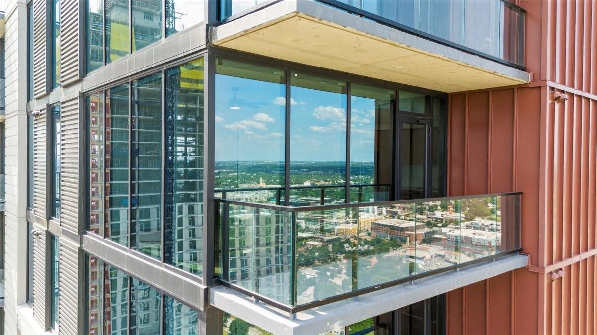 84 East Ave # 3806, Austin, TX 78701