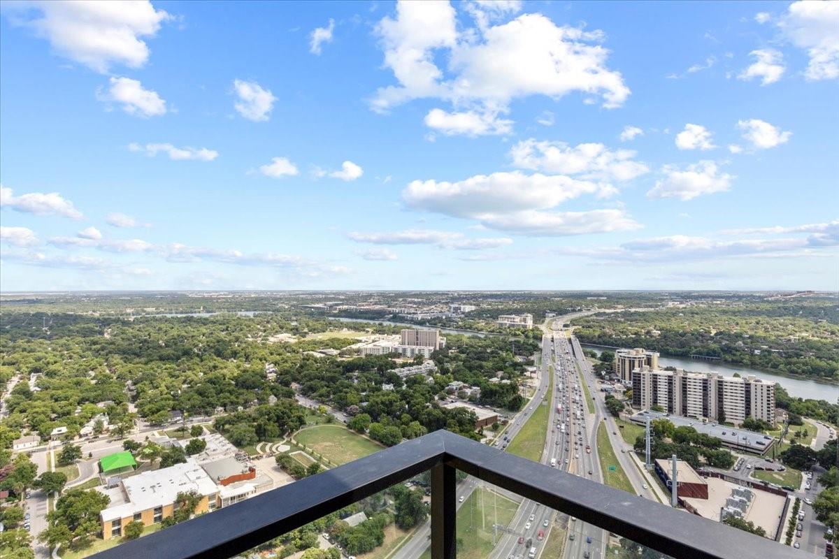 84 East Ave # 3806, Austin, TX 78701