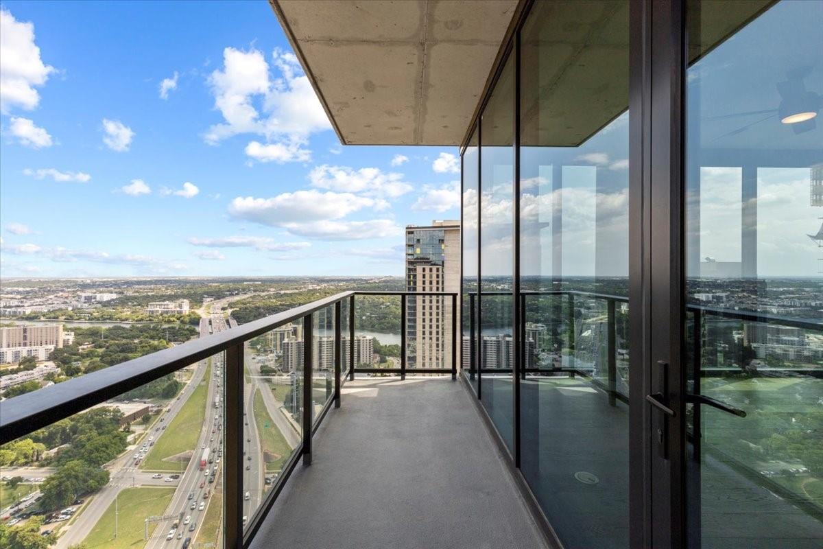 84 East Ave # 3806, Austin, TX 78701