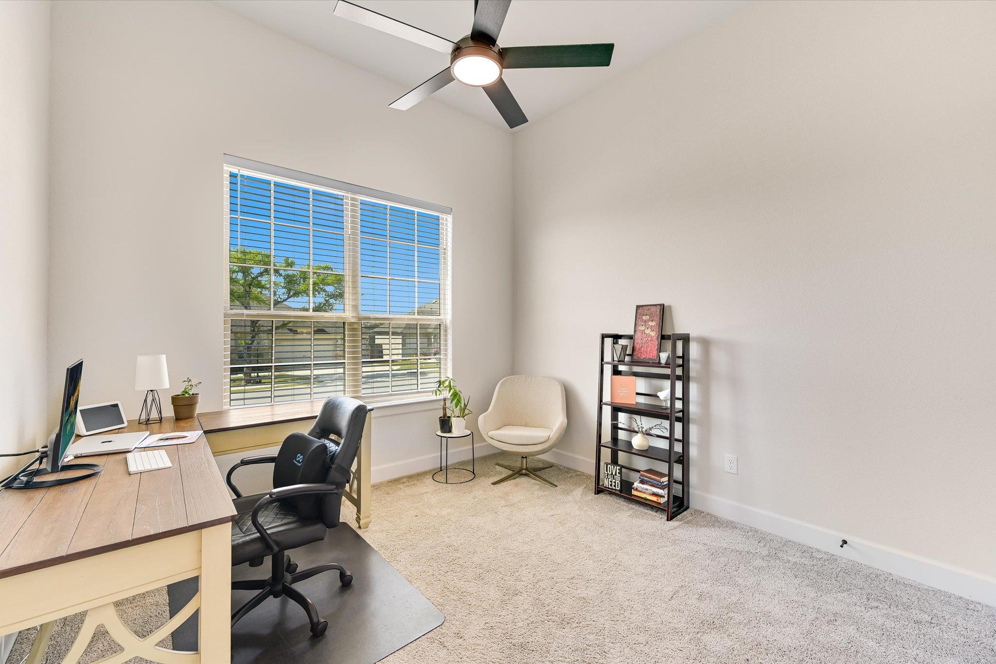 1173 Pink Granite Blvd, Dripping Springs, TX 78620