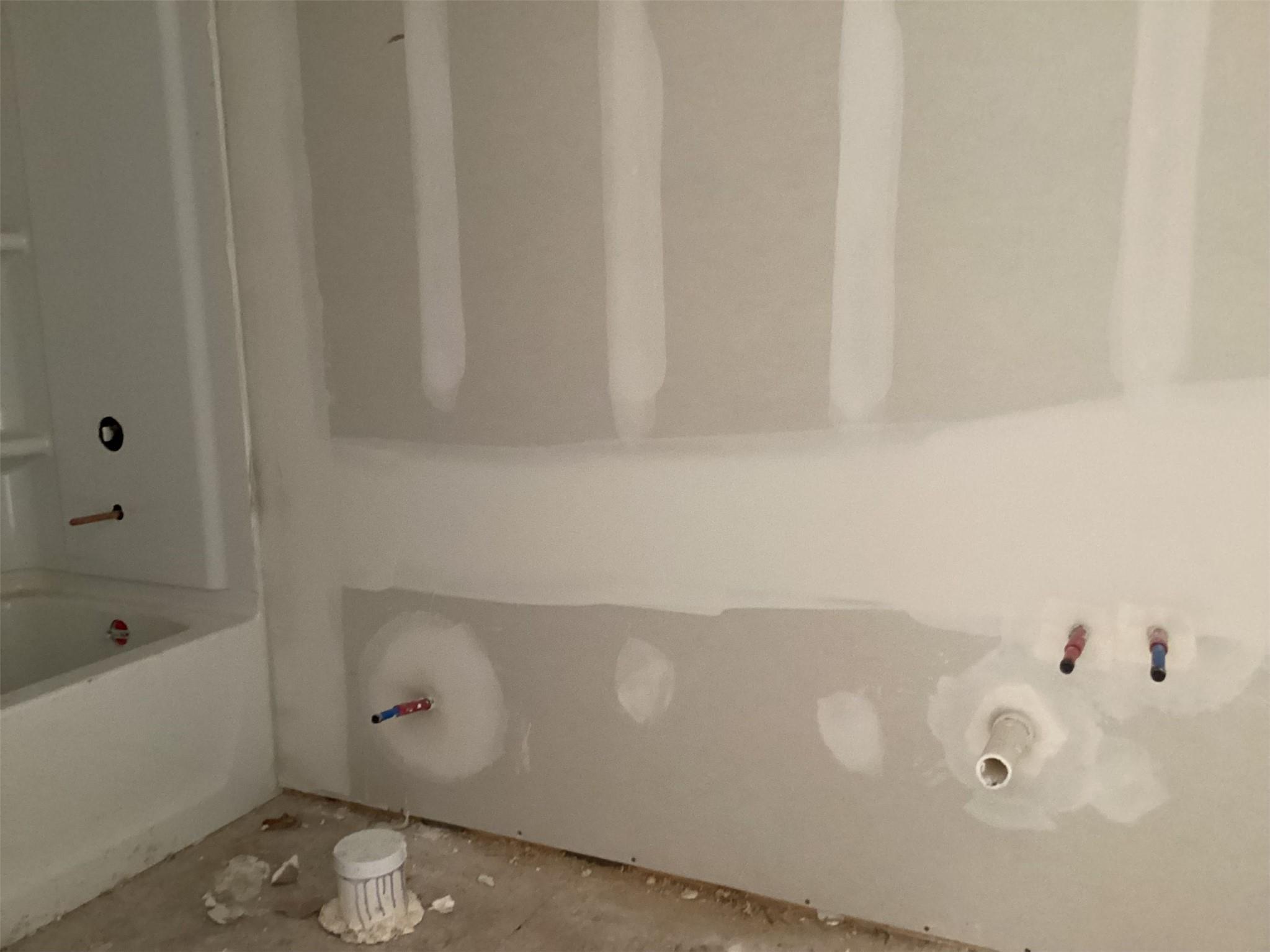 145 Clover Bnd, Liberty Hill, TX 78642