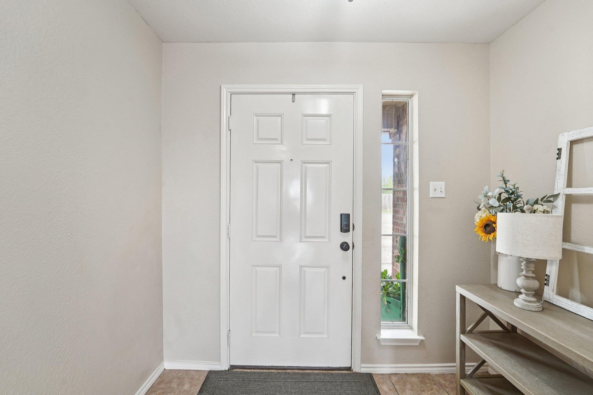 130 Killian Loop, Hutto, TX 78634