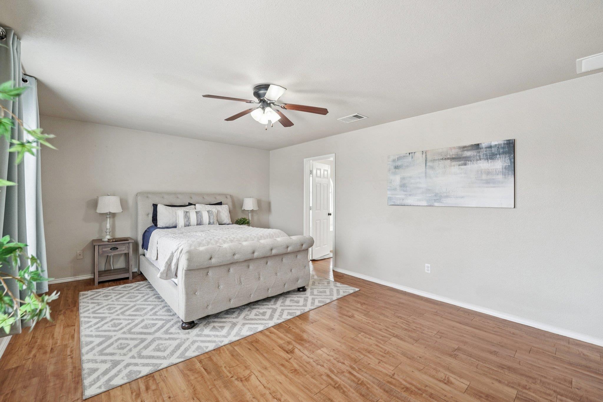 130 Killian Loop, Hutto, TX 78634