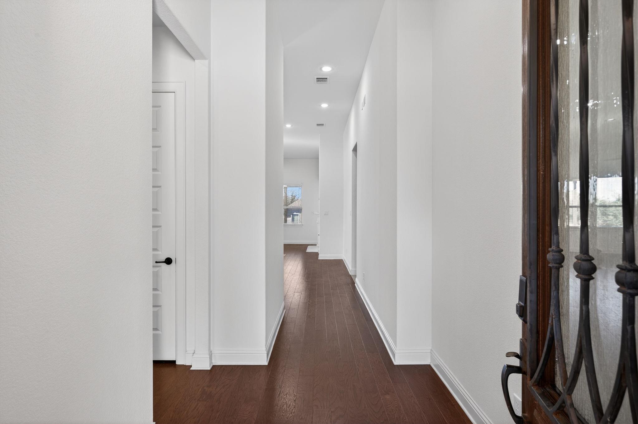 6928 Etna Way, Round Rock, TX 78665