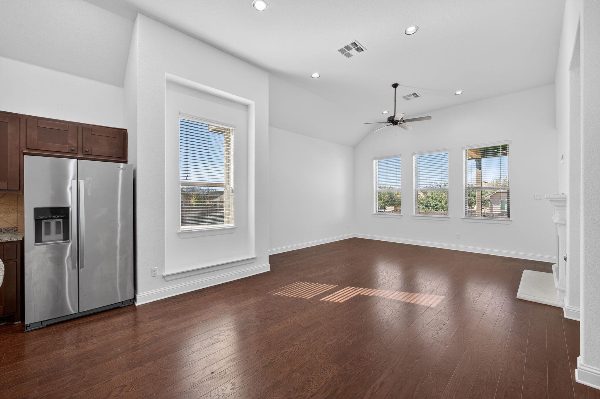 6928 Etna Way, Round Rock, TX 78665