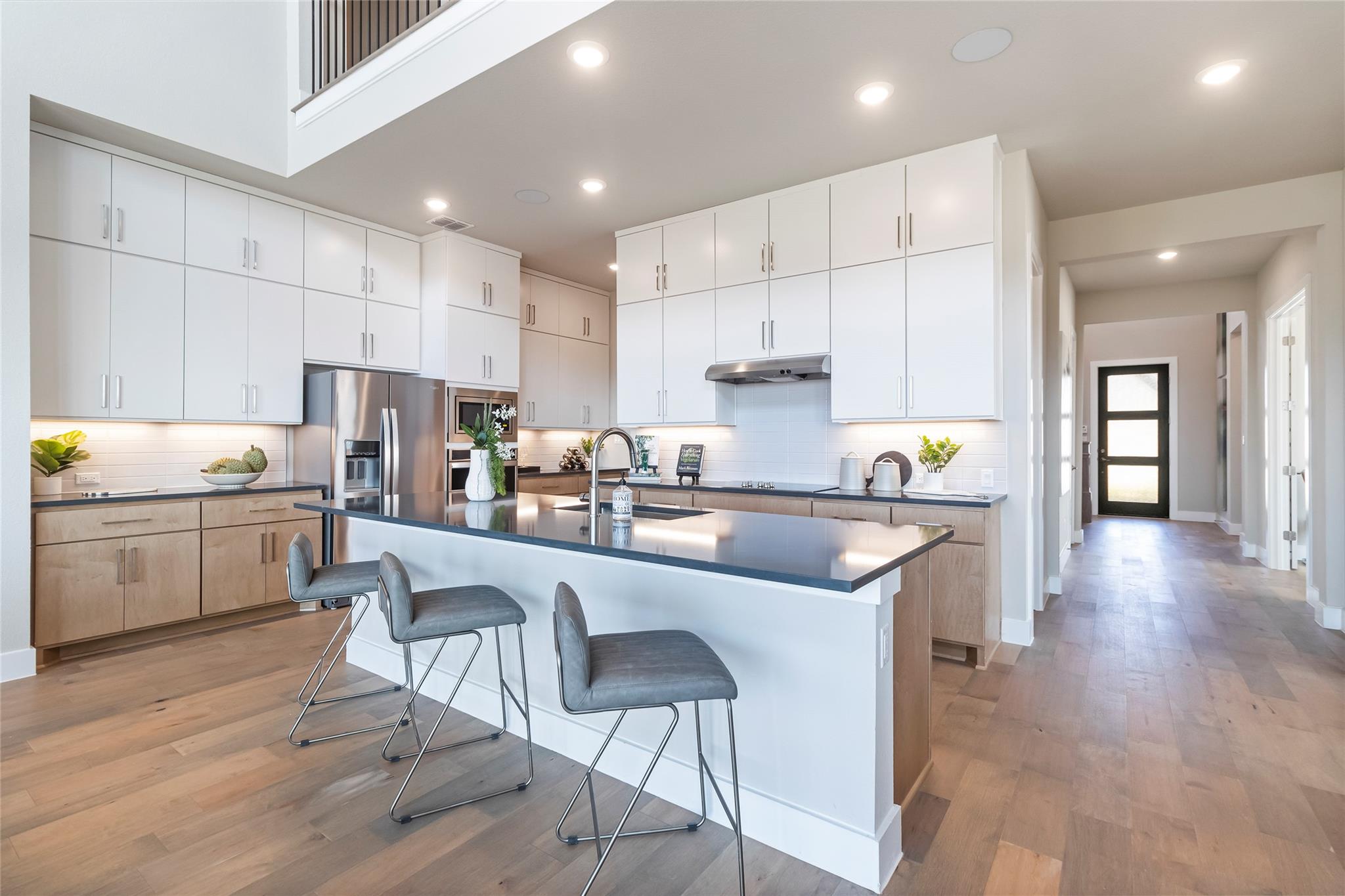 605 Crescent View Dr, Georgetown, TX 78628