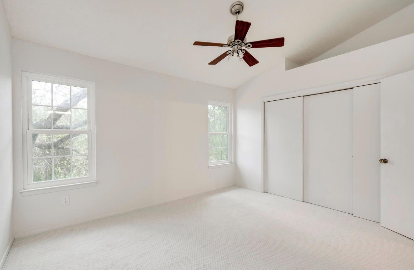 11821 Bittern Holw # 34, Austin, TX 78758