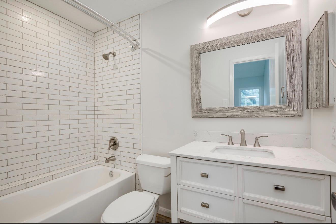 11821 Bittern Holw # 34, Austin, TX 78758