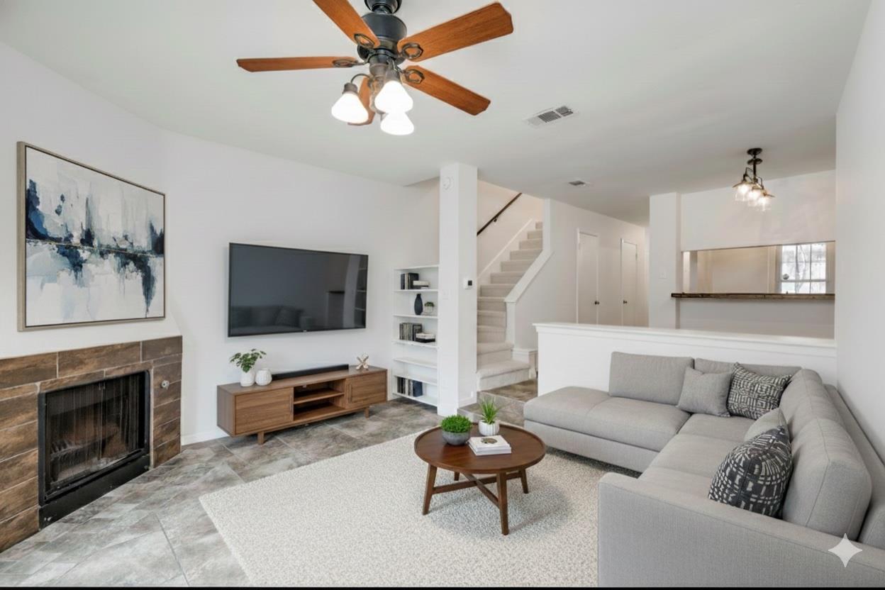 11821 Bittern Holw # 34, Austin, TX 78758