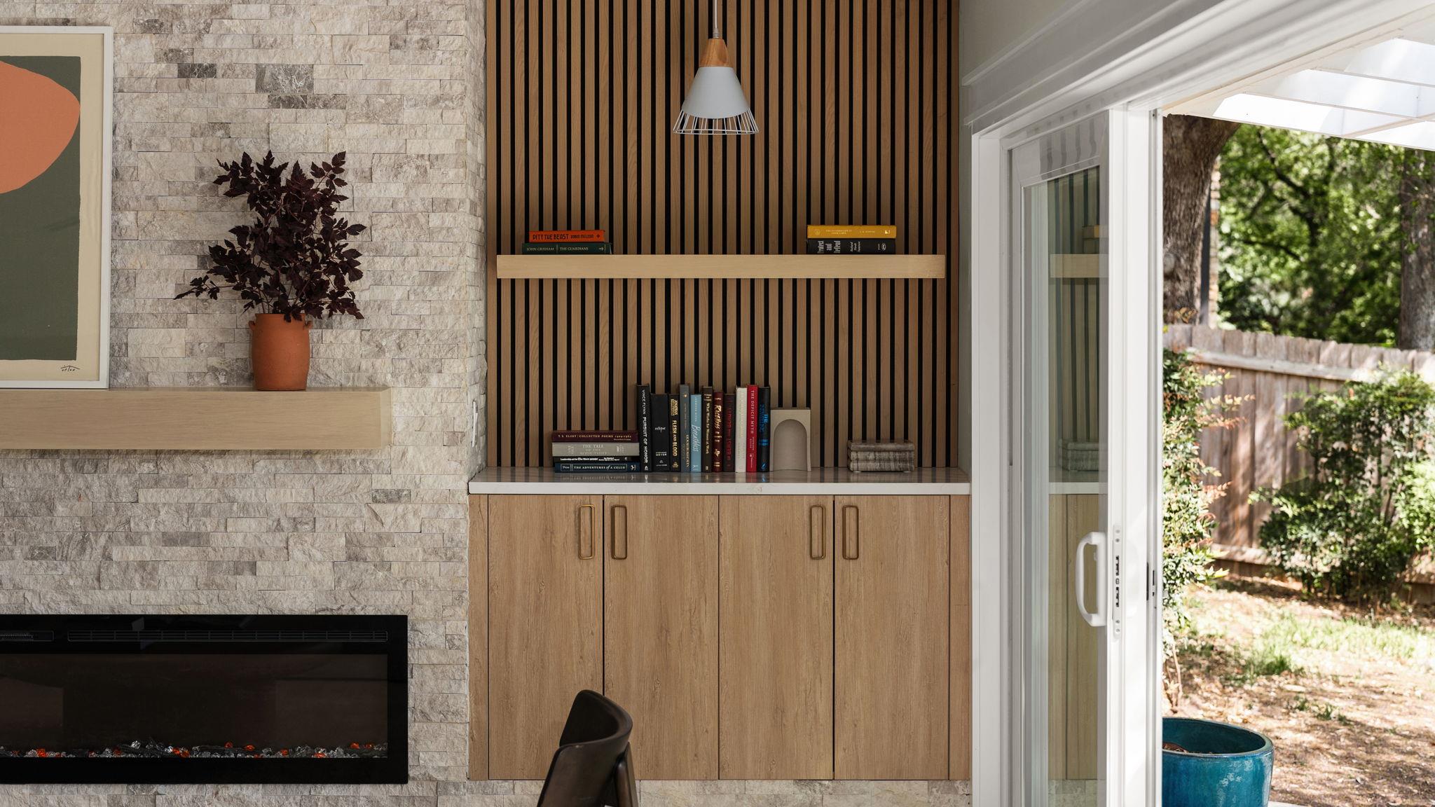 9305 Springwood Dr, Austin, TX 78750