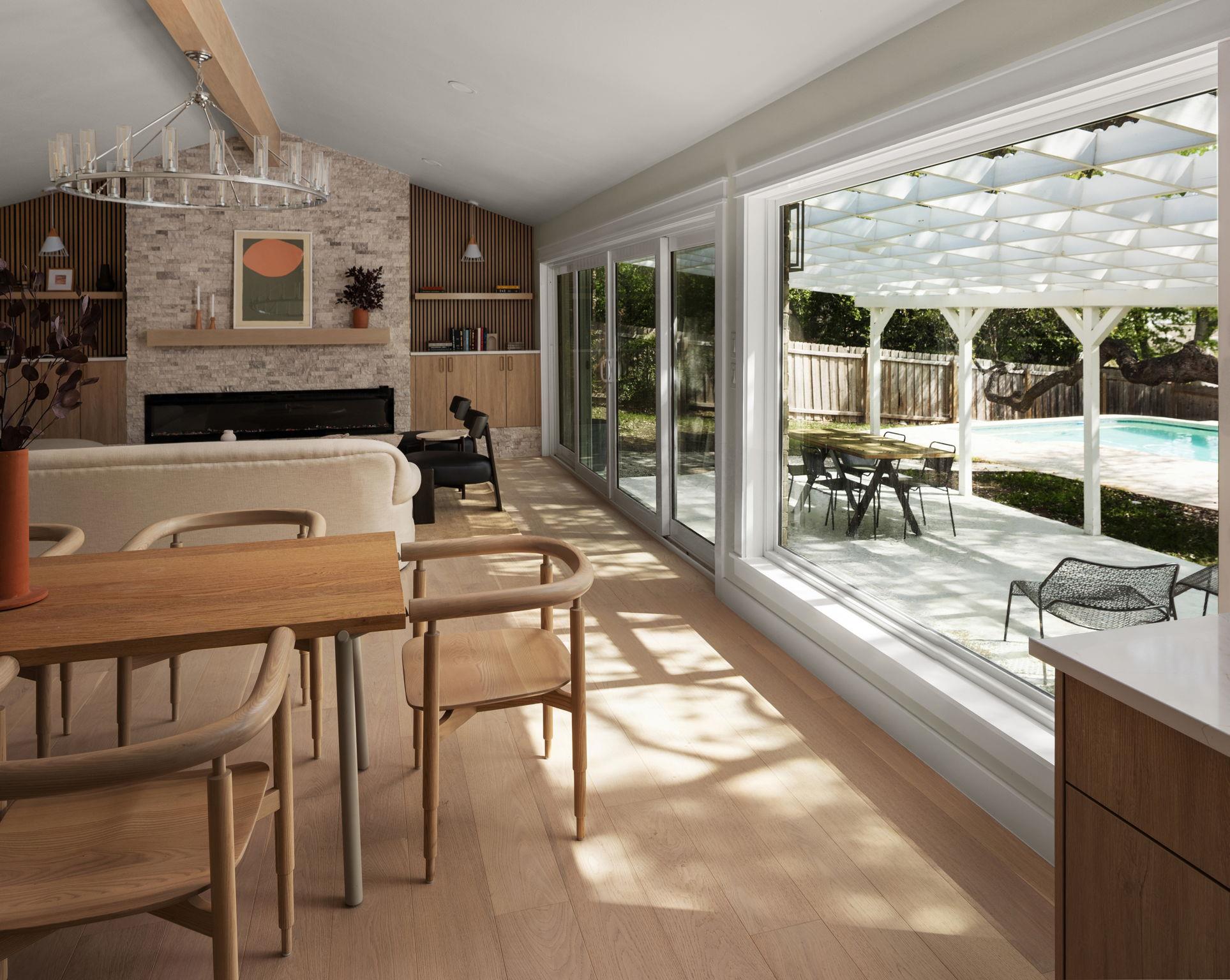 9305 Springwood Dr, Austin, TX 78750