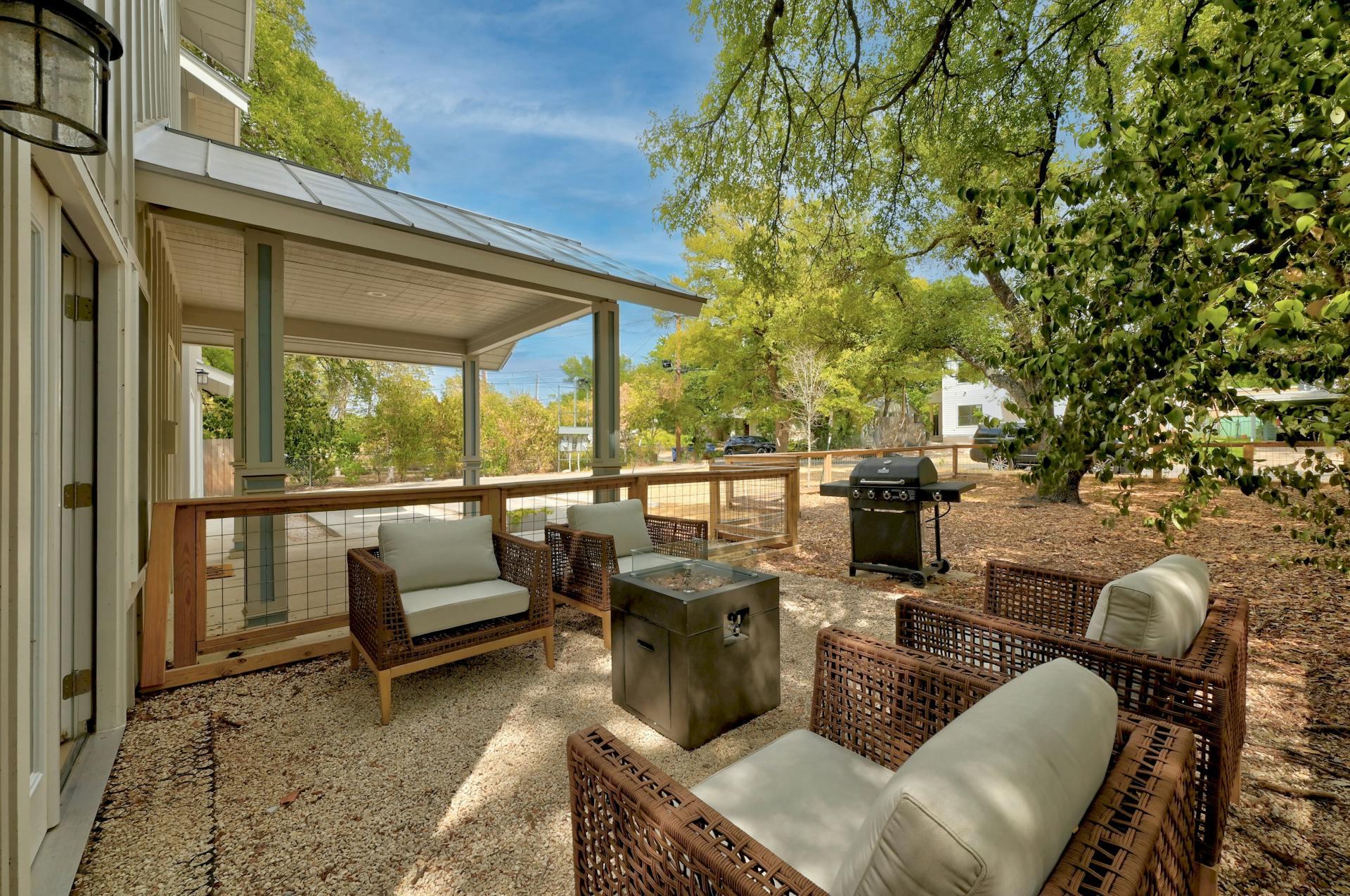 2004 Winsted Ln # A, Austin, TX 78703