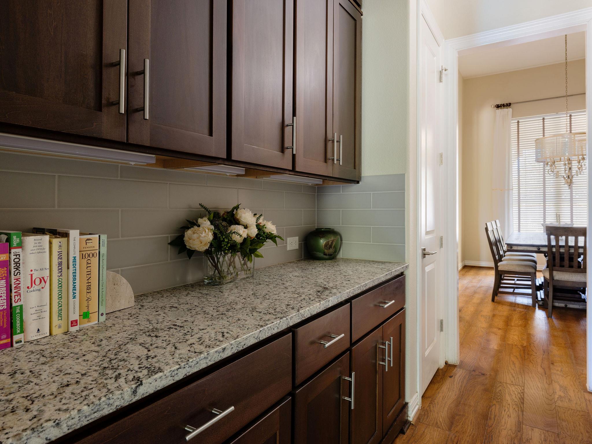 2721 Vista Heights Dr, Leander, TX 78641