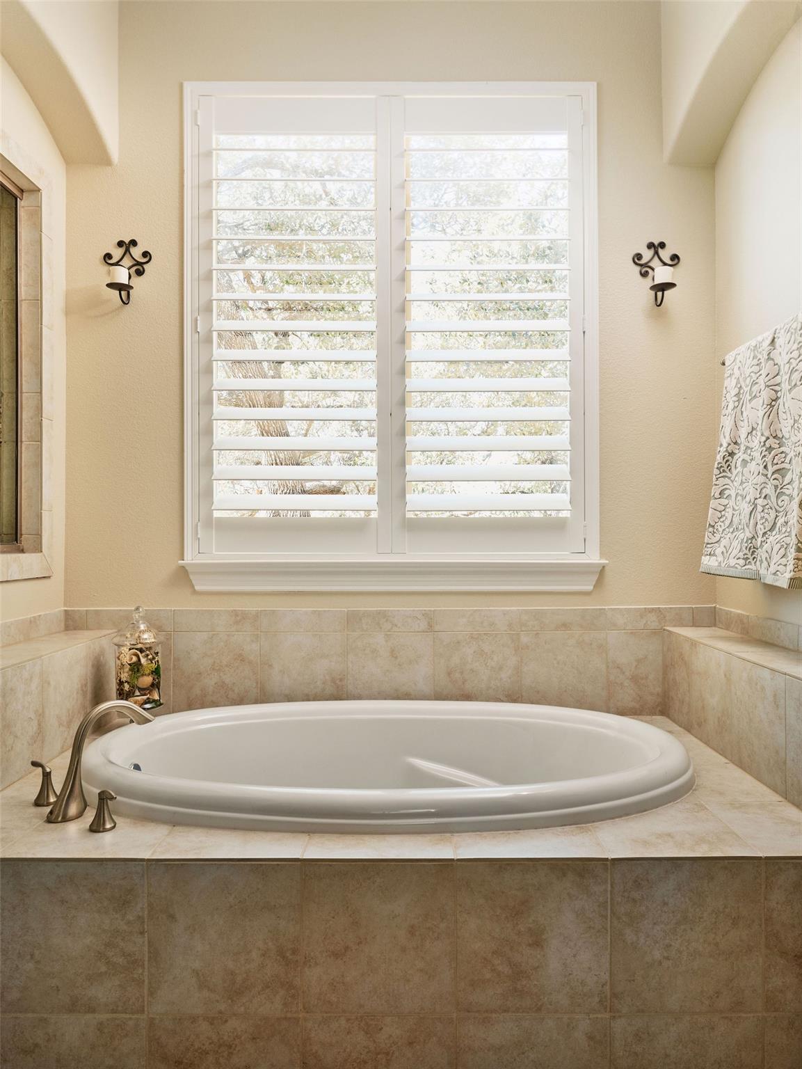 2721 Vista Heights Dr, Leander, TX 78641