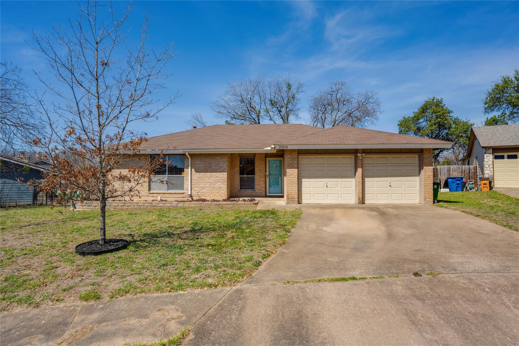 2004 Abbey Cir, Austin, TX 78727