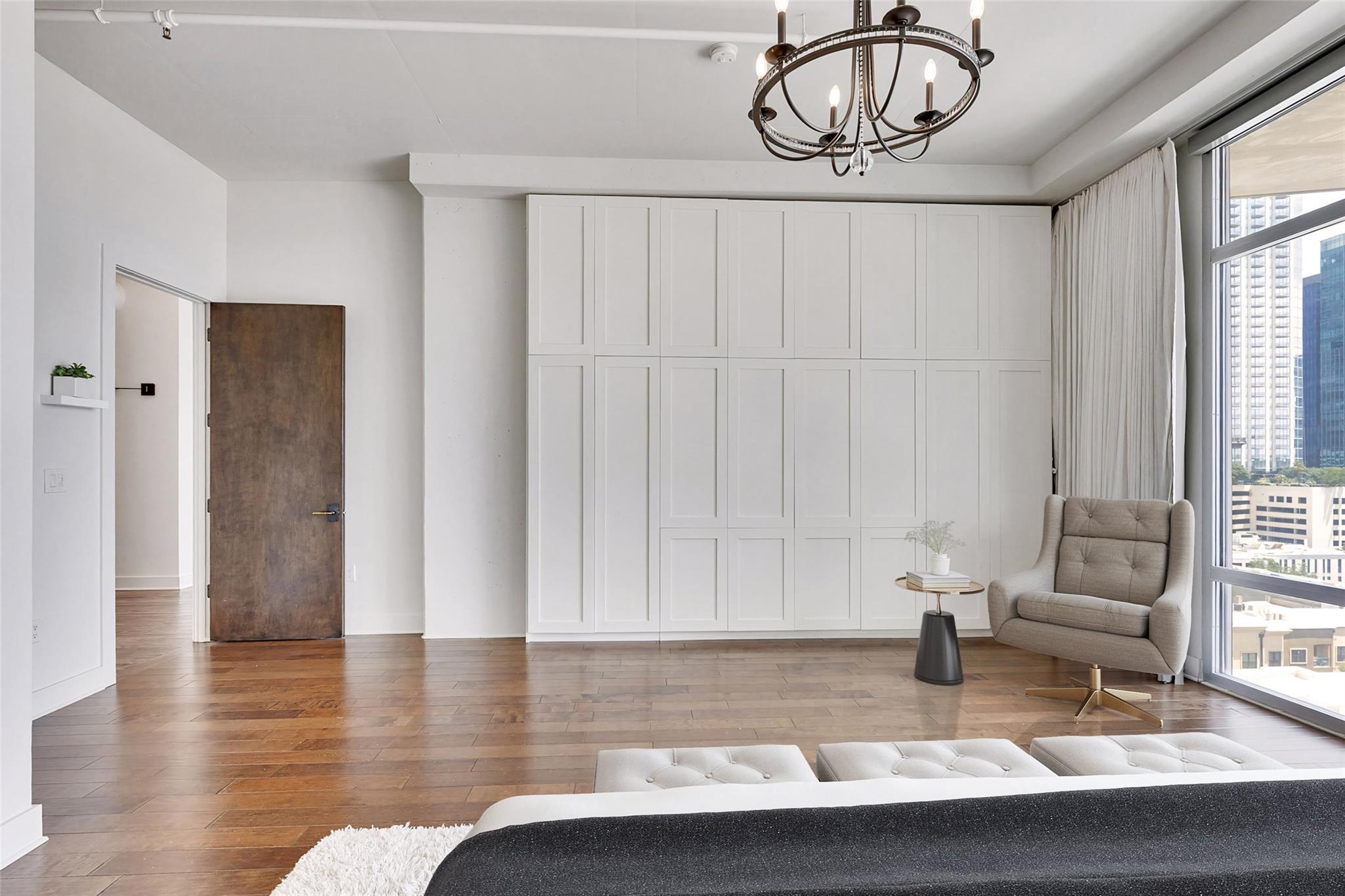 800 W 5th St # 1008, Austin, TX 78703