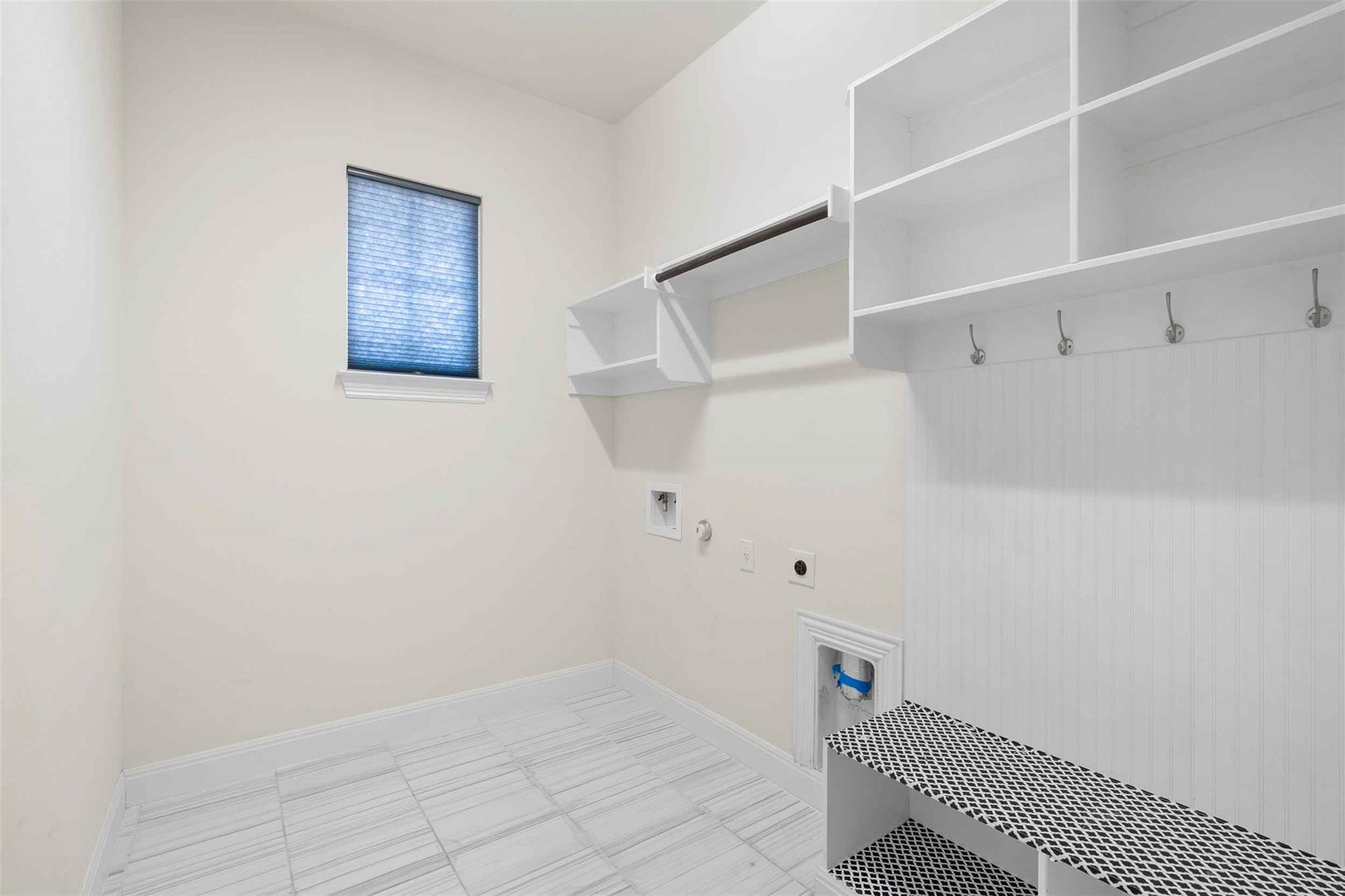 2601 Hudson Ln, Leander, TX 78641