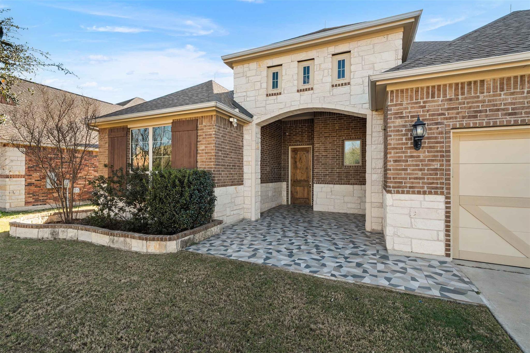 2601 Hudson Ln, Leander, TX 78641