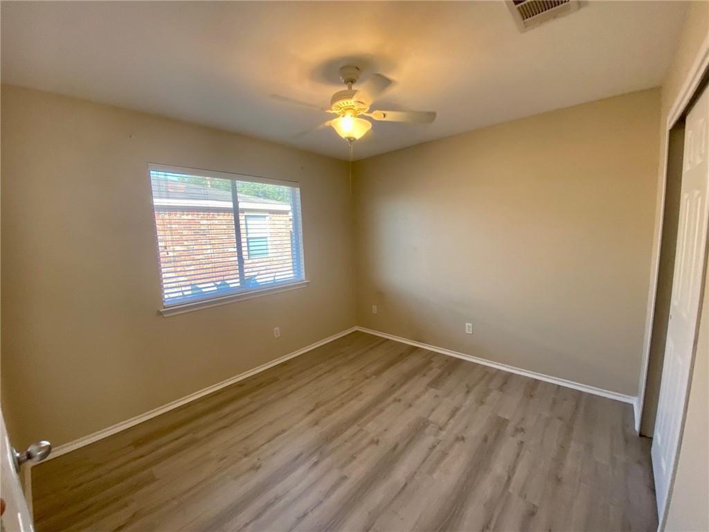 111 Salado Dr, Kyle, TX 78640