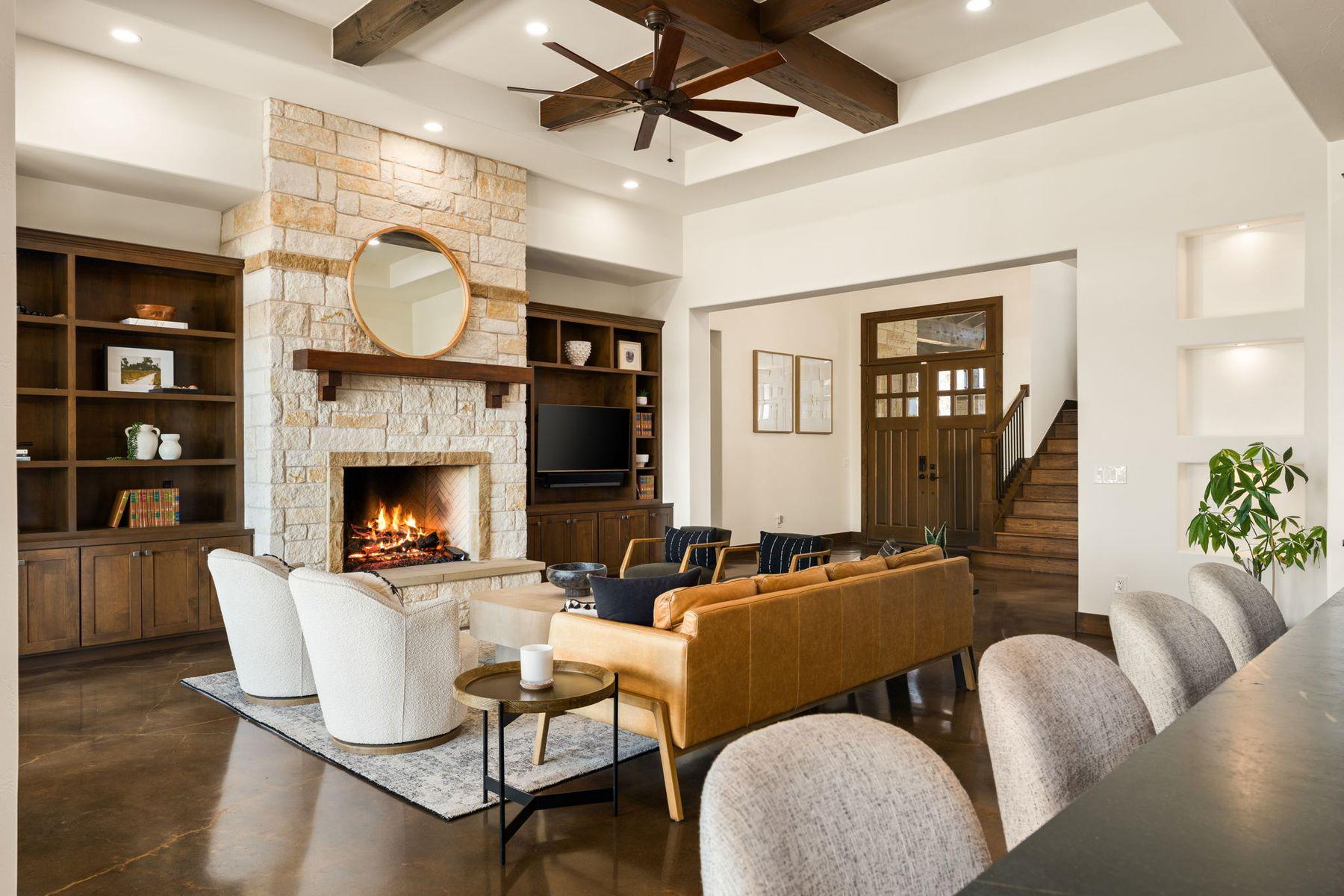 7724 Lynchburg Dr, Austin, TX 78738