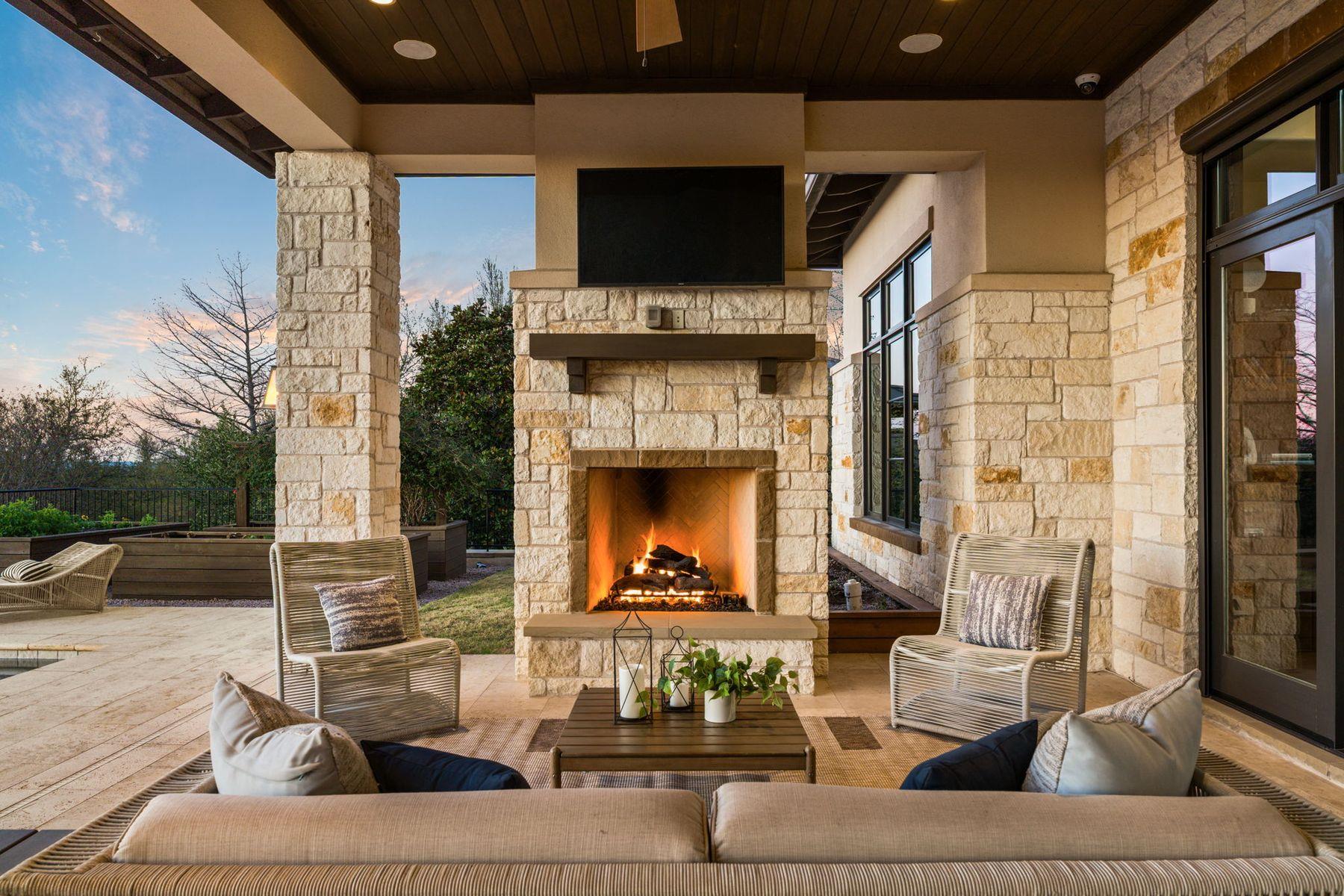 7724 Lynchburg Dr, Austin, TX 78738