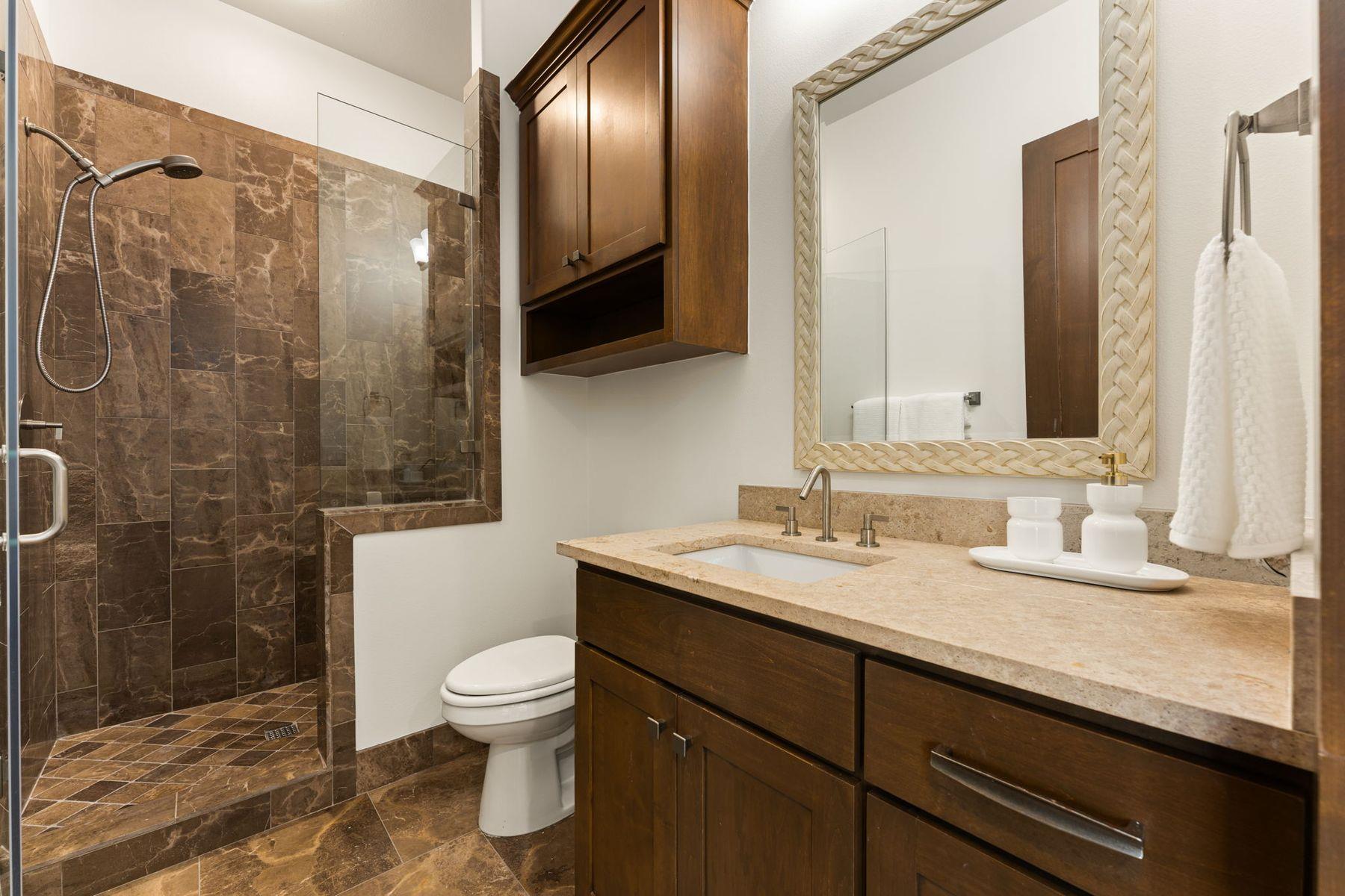 7724 Lynchburg Dr, Austin, TX 78738