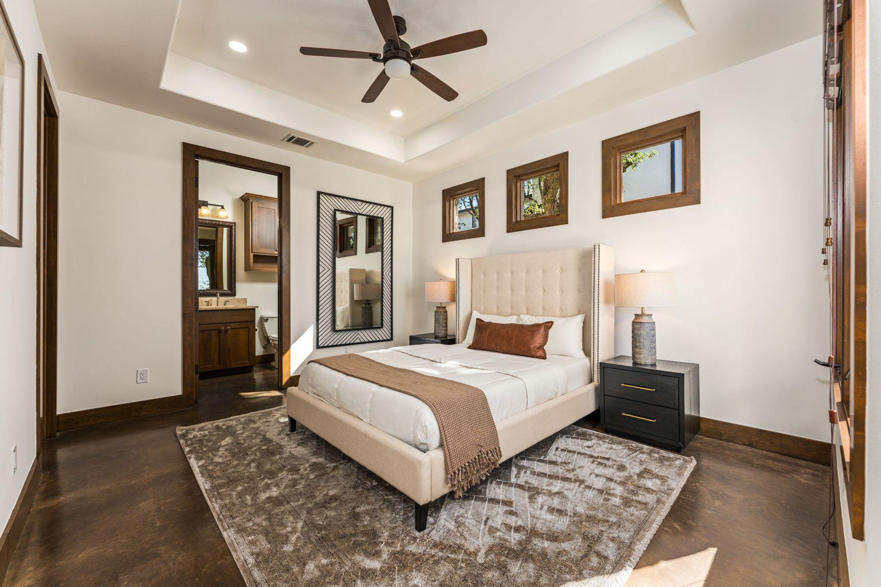 7724 Lynchburg Dr, Austin, TX 78738