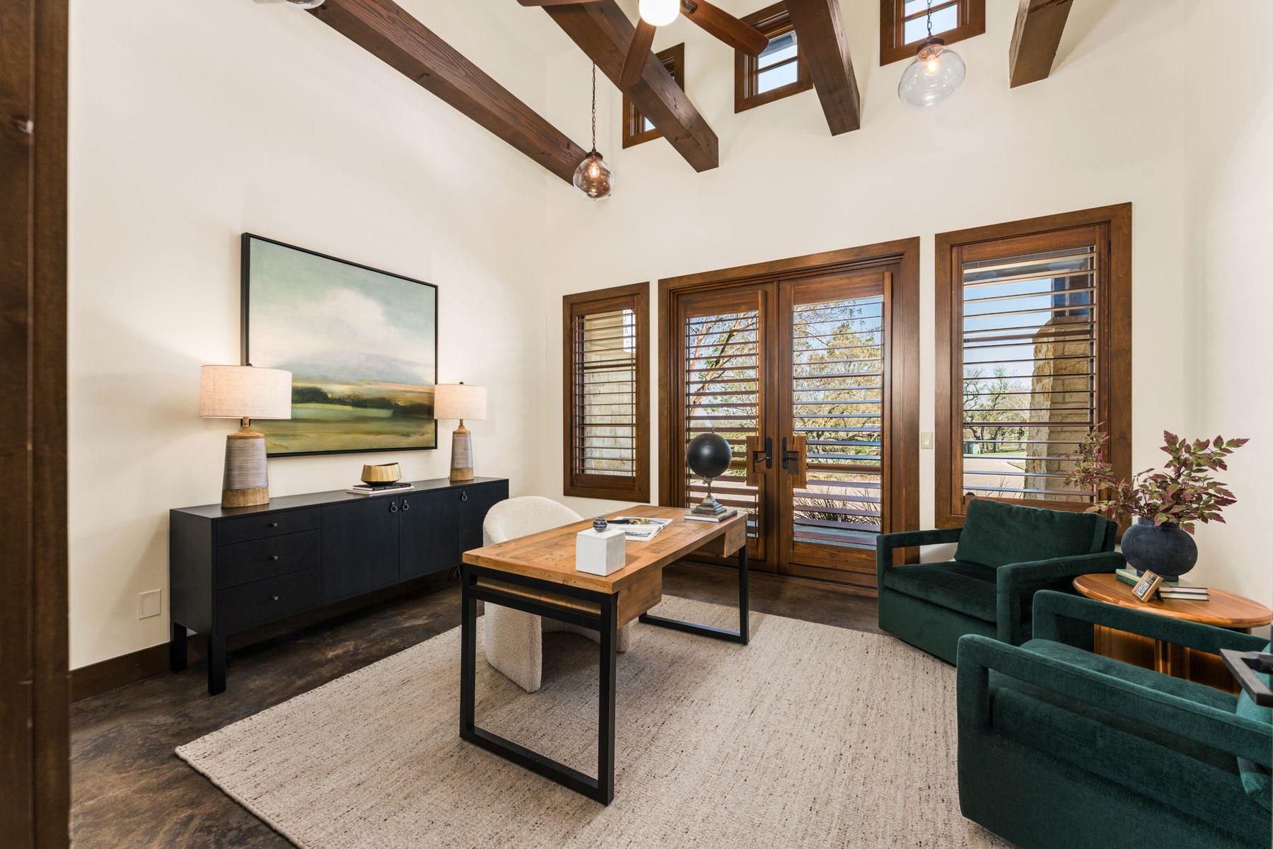 7724 Lynchburg Dr, Austin, TX 78738