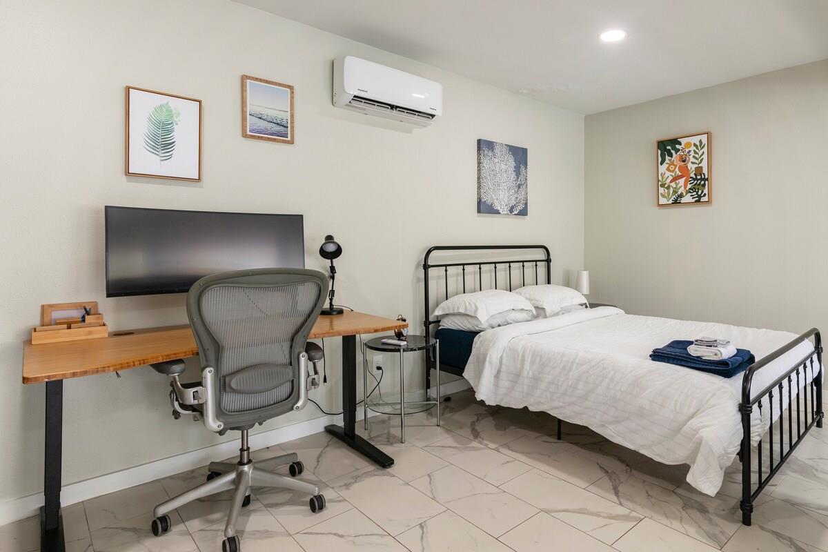 1707 Deerfield Dr, Austin, TX 78741