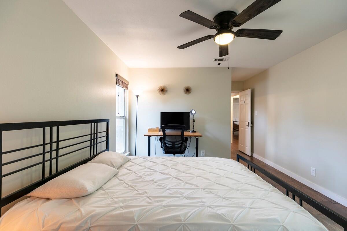 1707 Deerfield Dr, Austin, TX 78741