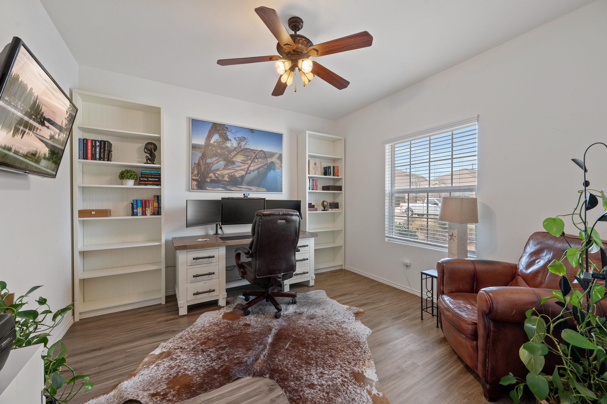 705 Mallow Rd, Leander, TX 78641