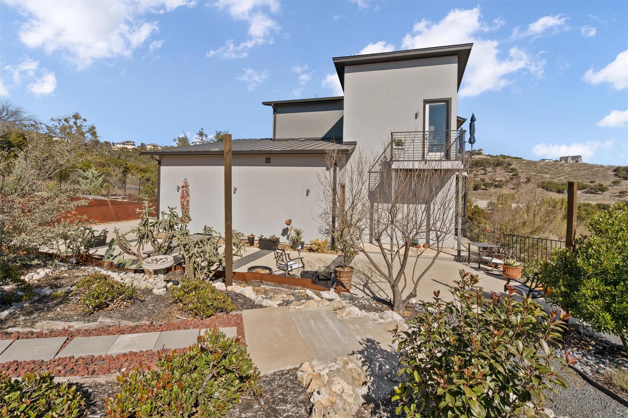 8600 Kelly Cv N, Jonestown, TX 78645