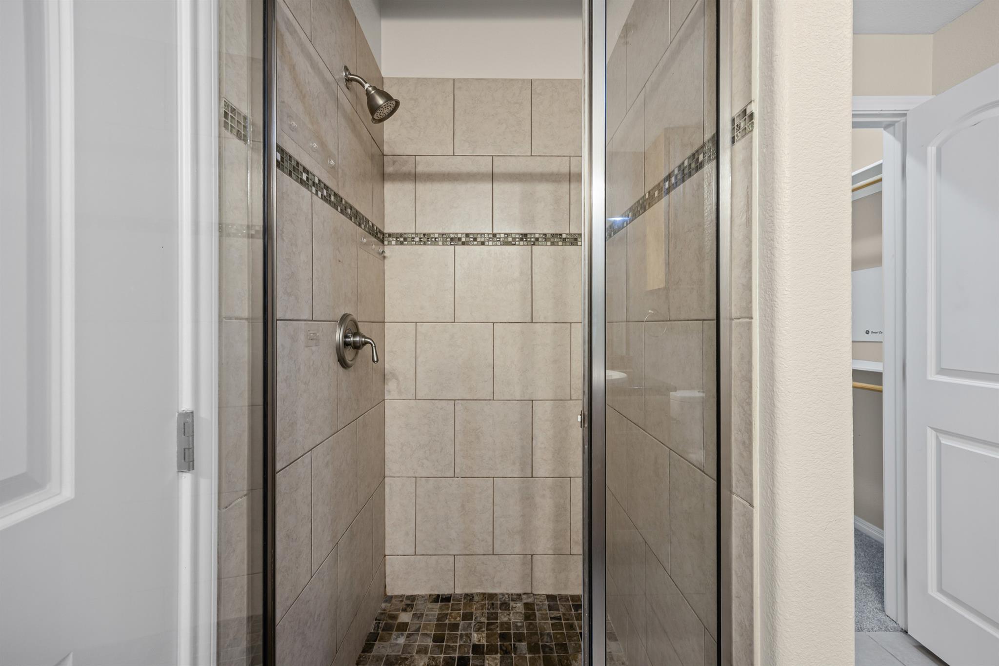 6810 Deatonhill Dr # 1100, Austin, TX 78745