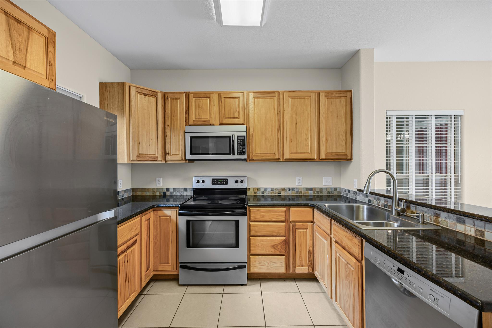 6810 Deatonhill Dr # 1100, Austin, TX 78745