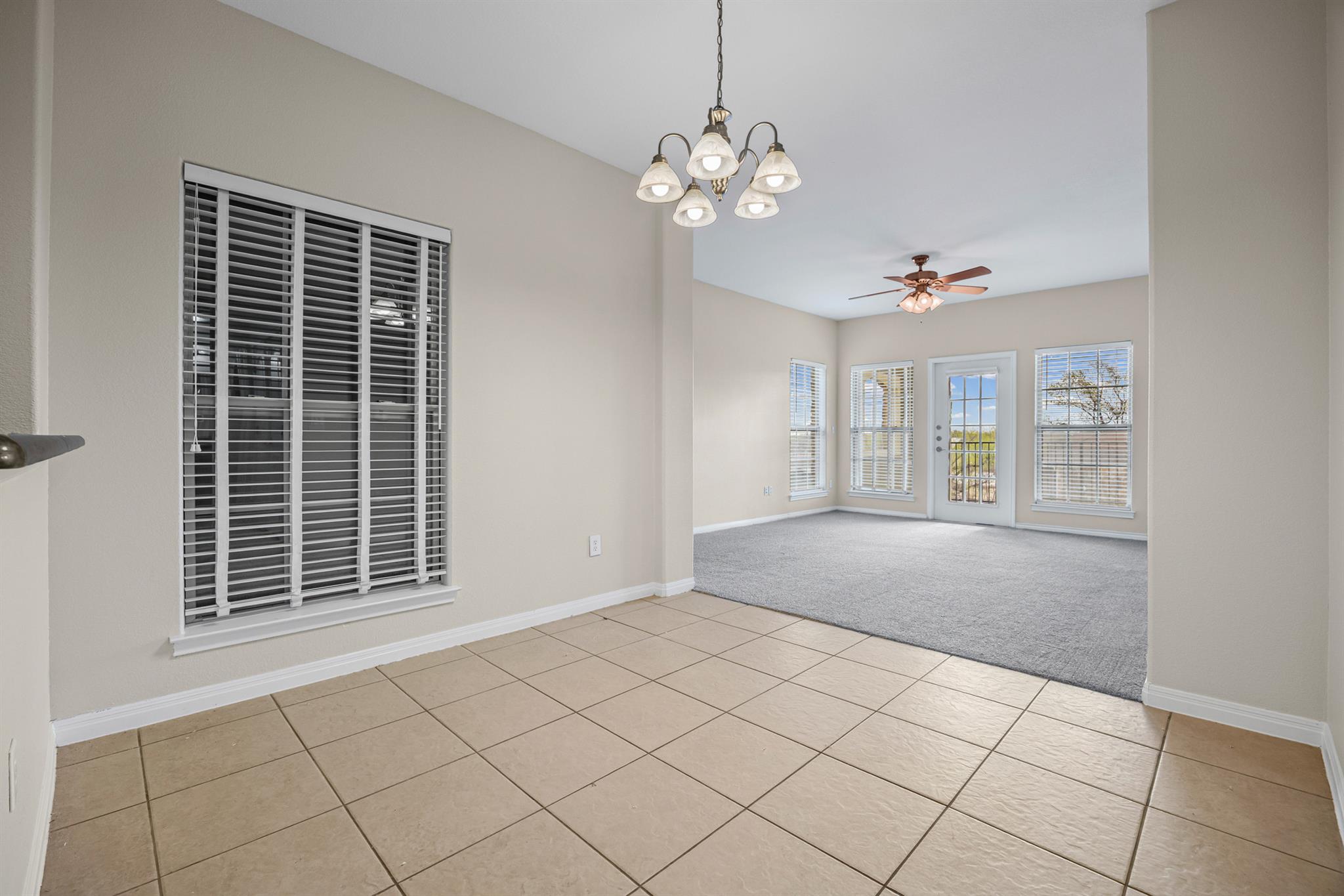 6810 Deatonhill Dr # 1100, Austin, TX 78745