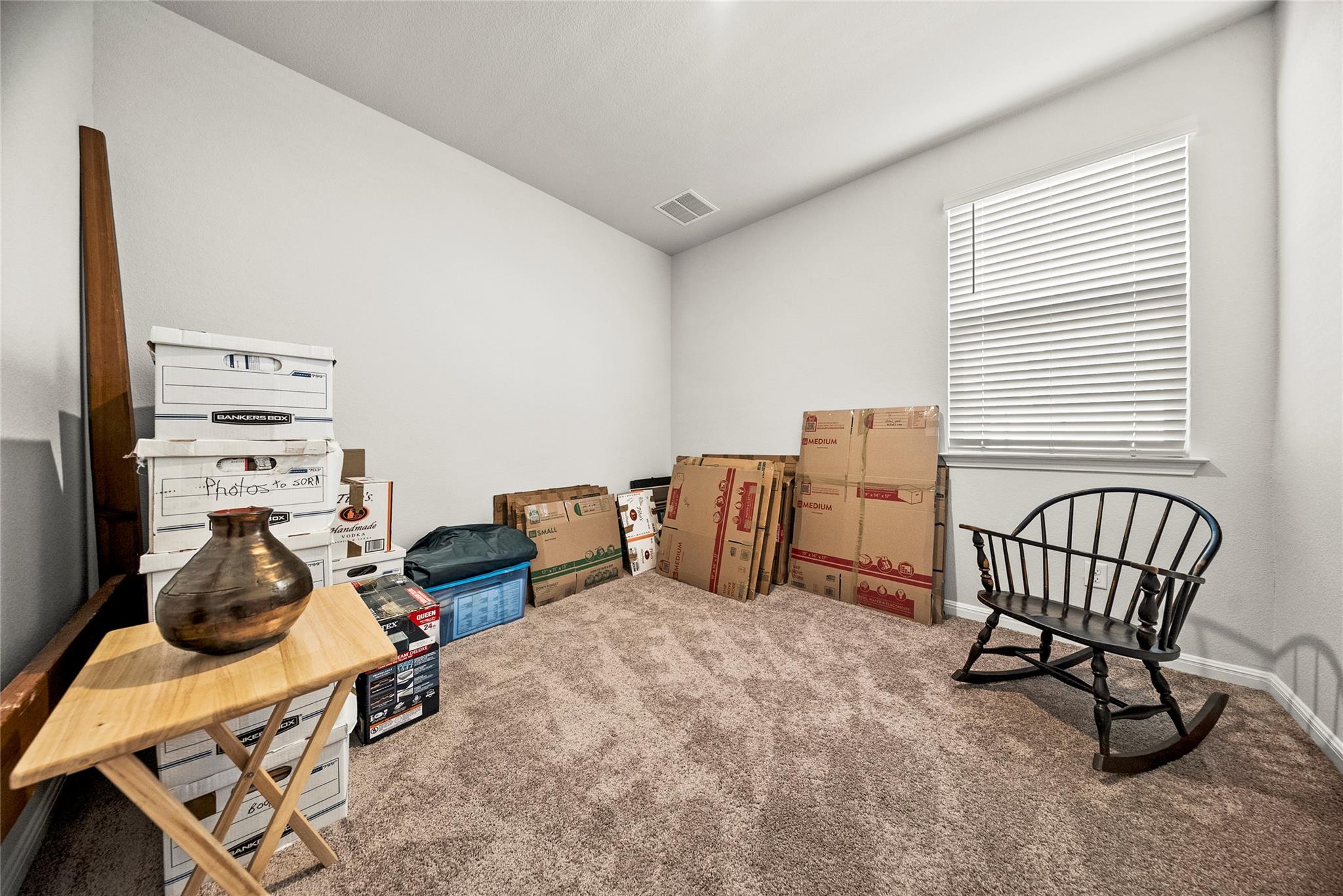 174 Bendecido Loop, Elgin, TX 78621