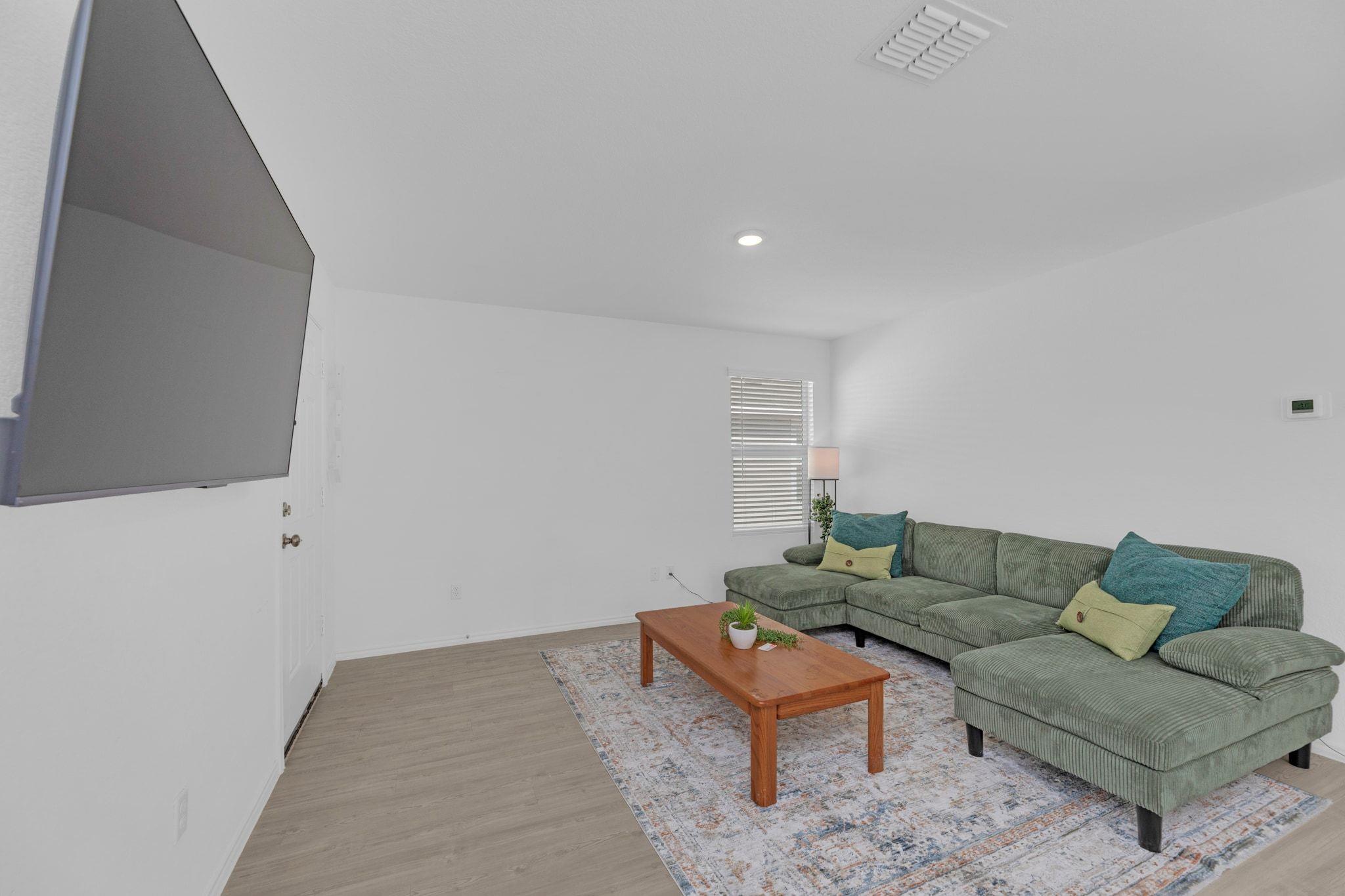 353 Marty Allen Loop, Jarrell, TX 76537