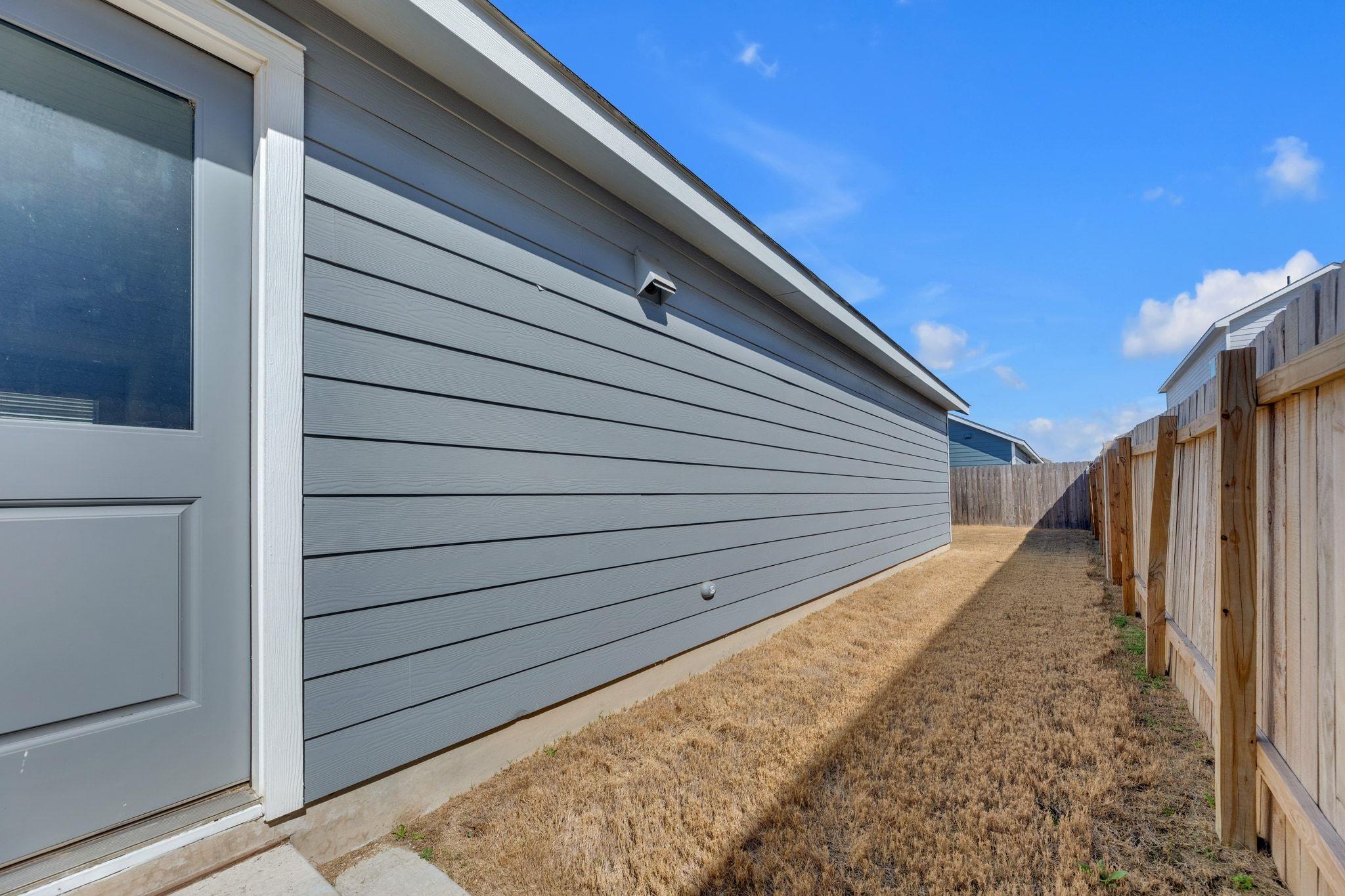 353 Marty Allen Loop, Jarrell, TX 76537