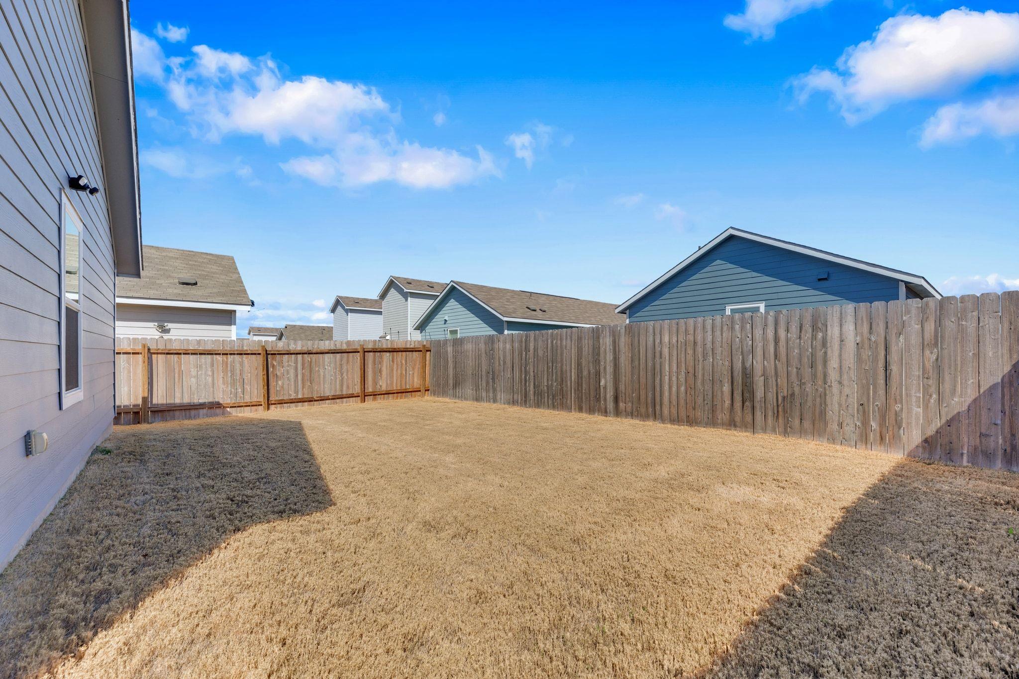 353 Marty Allen Loop, Jarrell, TX 76537