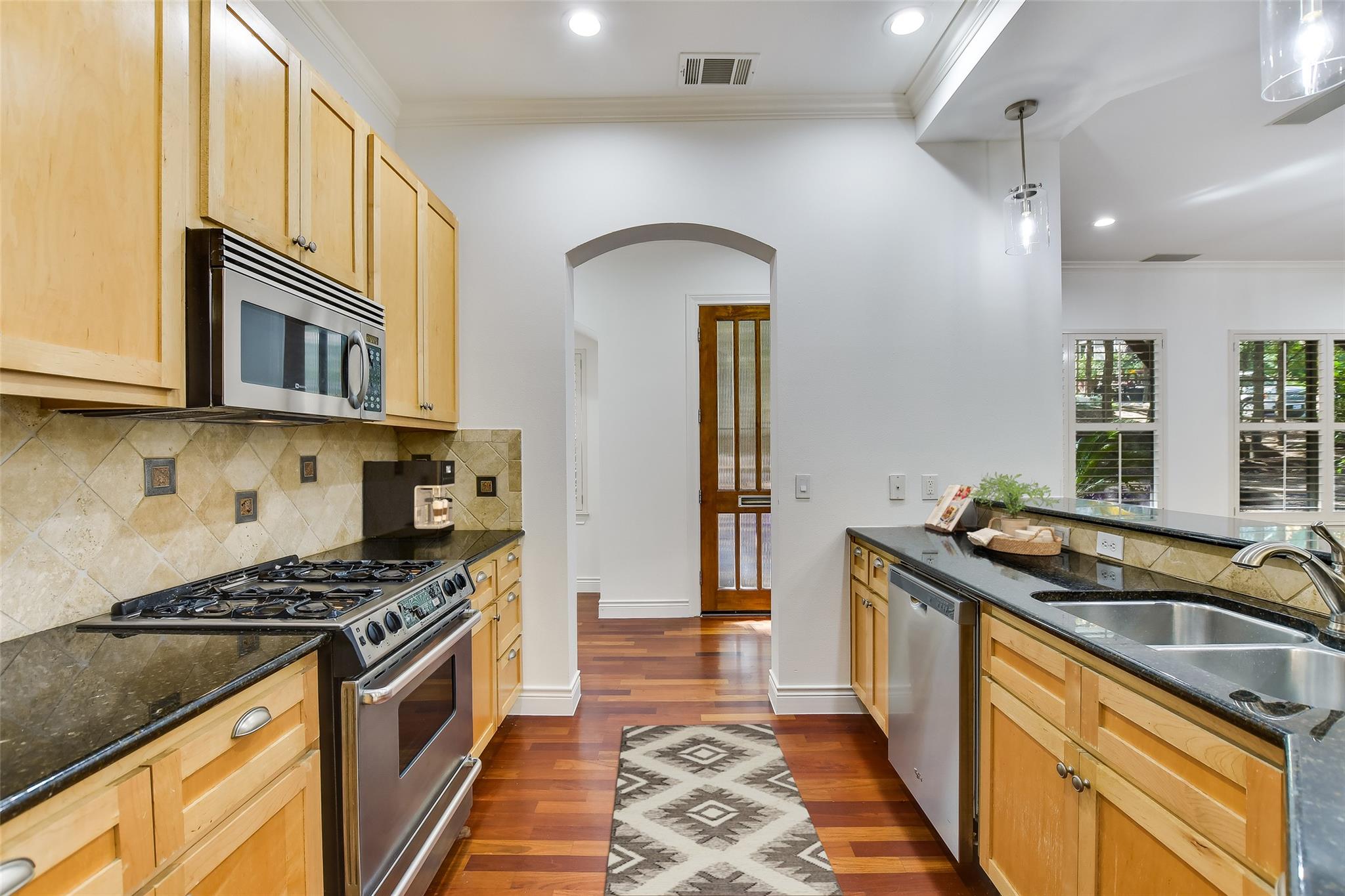 601 Upson St # A, Austin, TX 78703