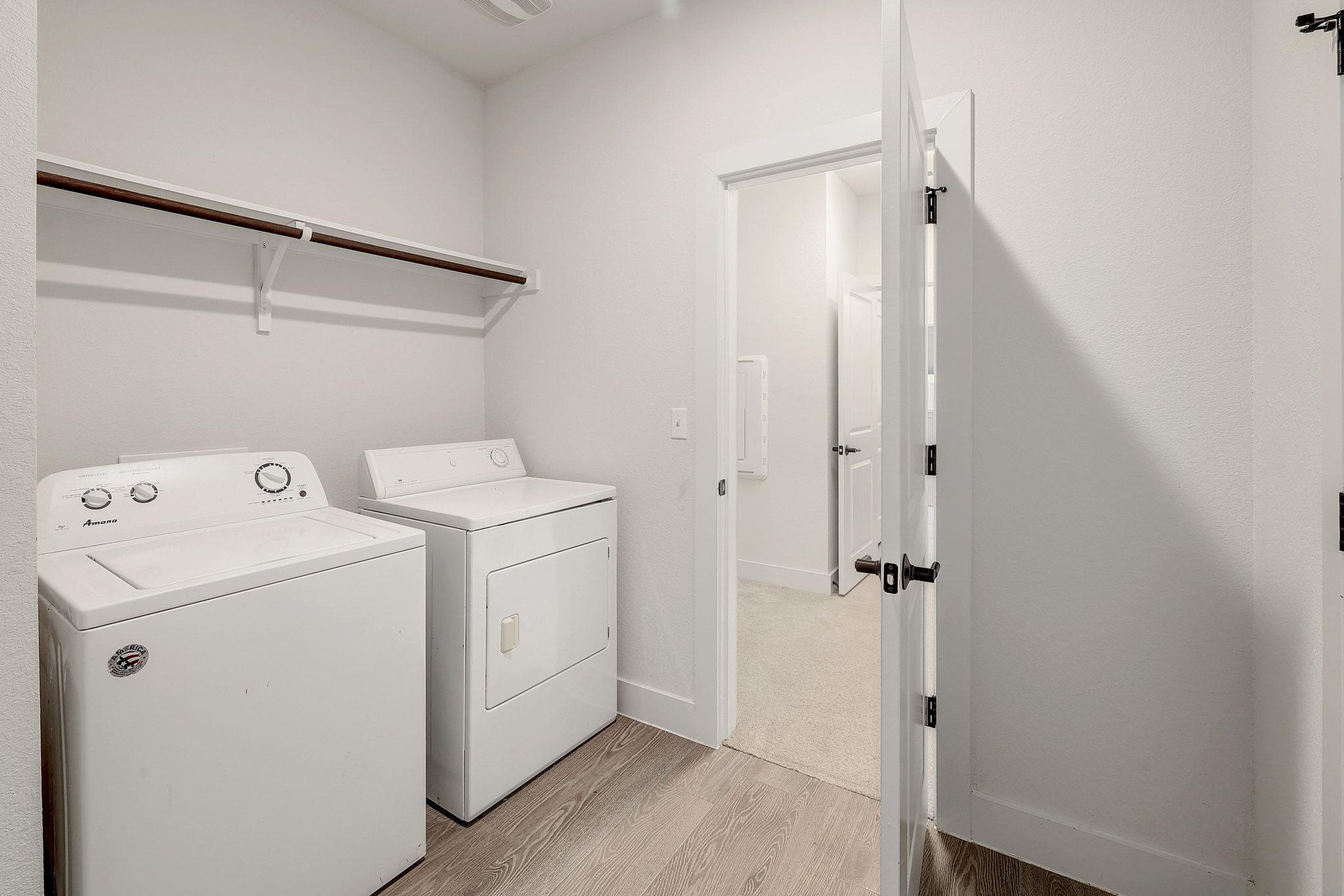 6111 Dumfries Ln, Austin, TX 78744