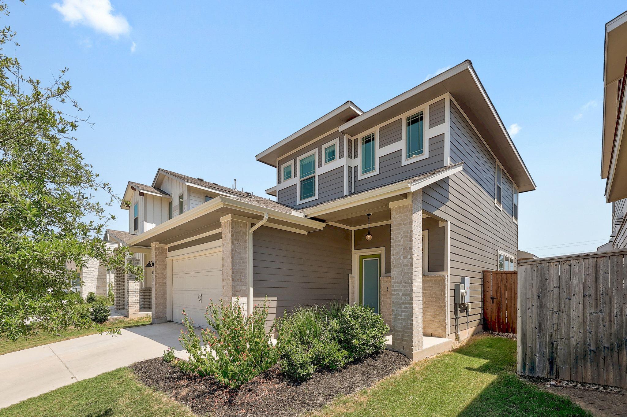6111 Dumfries Ln, Austin, TX 78744